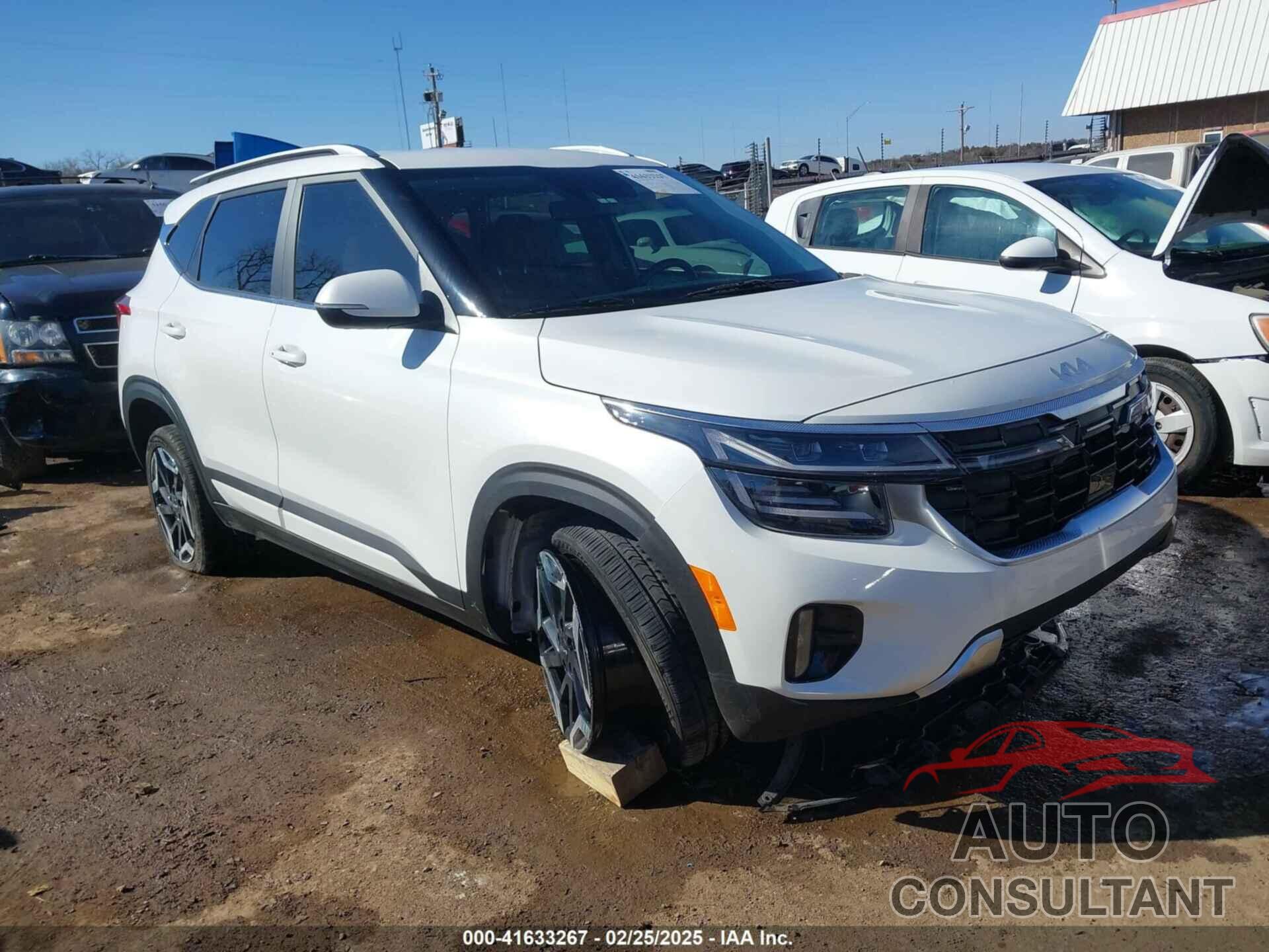 KIA SELTOS 2024 - KNDETCA73R7581184