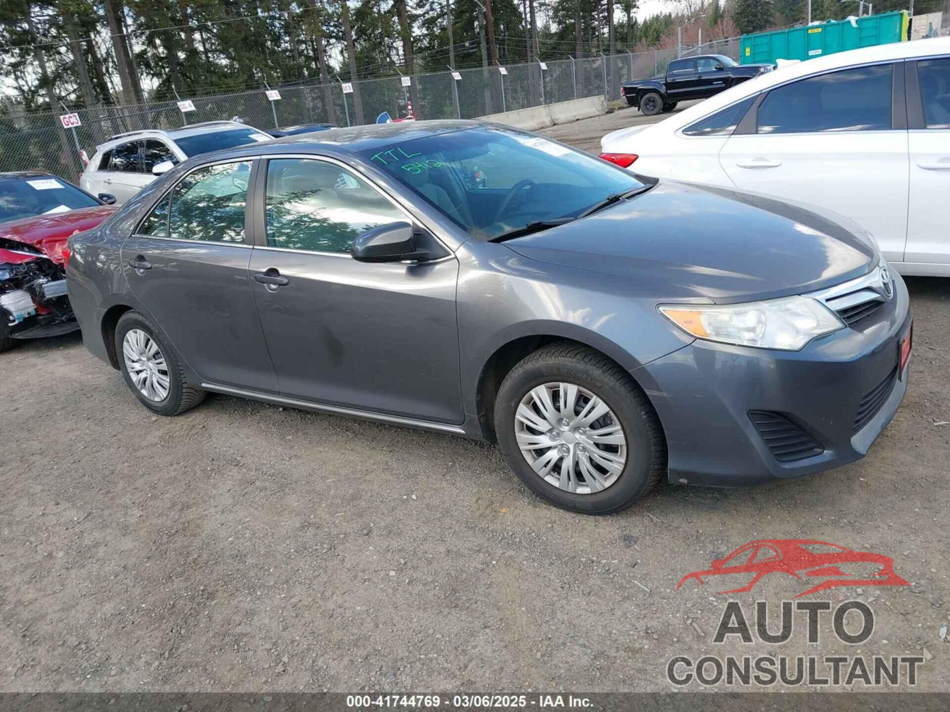 TOYOTA CAMRY 2014 - 4T1BF1FK2EU326884