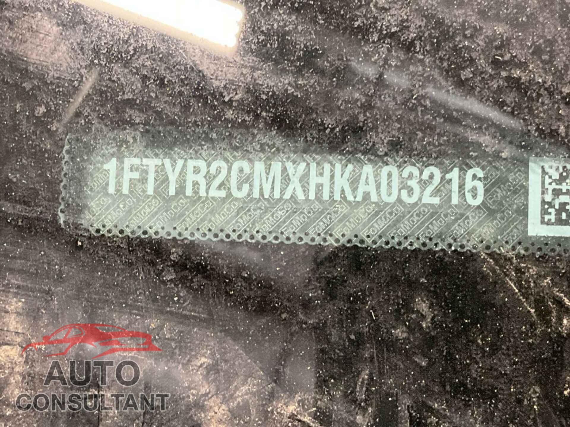 FORD TRANSIT 2017 - 1FTYR2CMXHKA03216