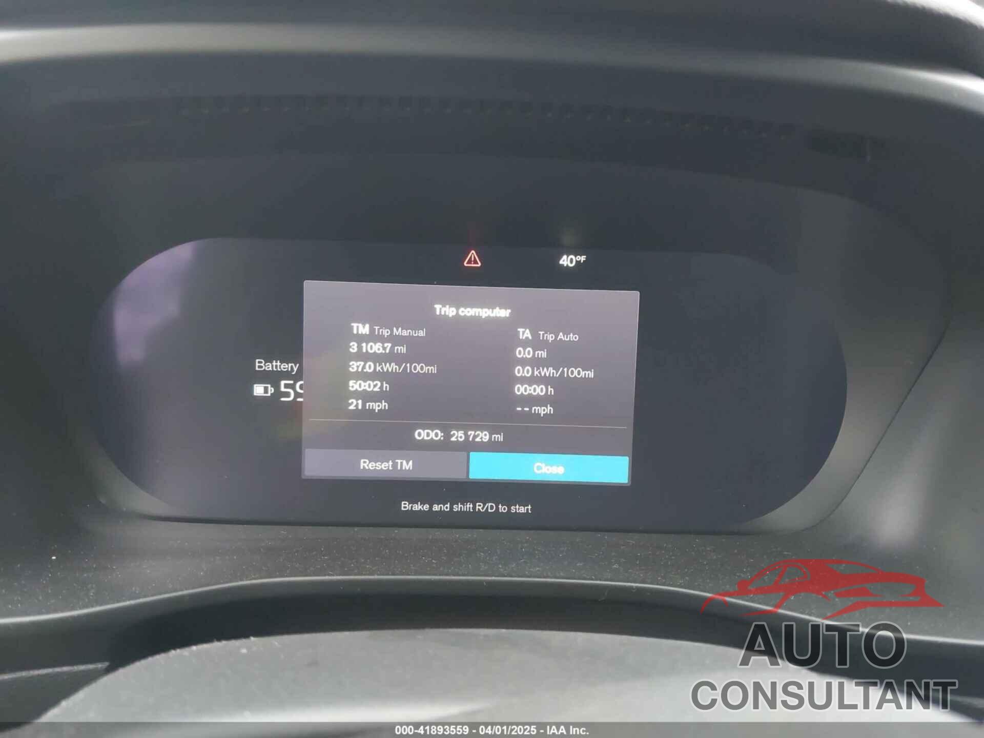 VOLVO XC40 RECHARGE PURE ELECTRIC 2021 - YV4ED3UR4M2525316
