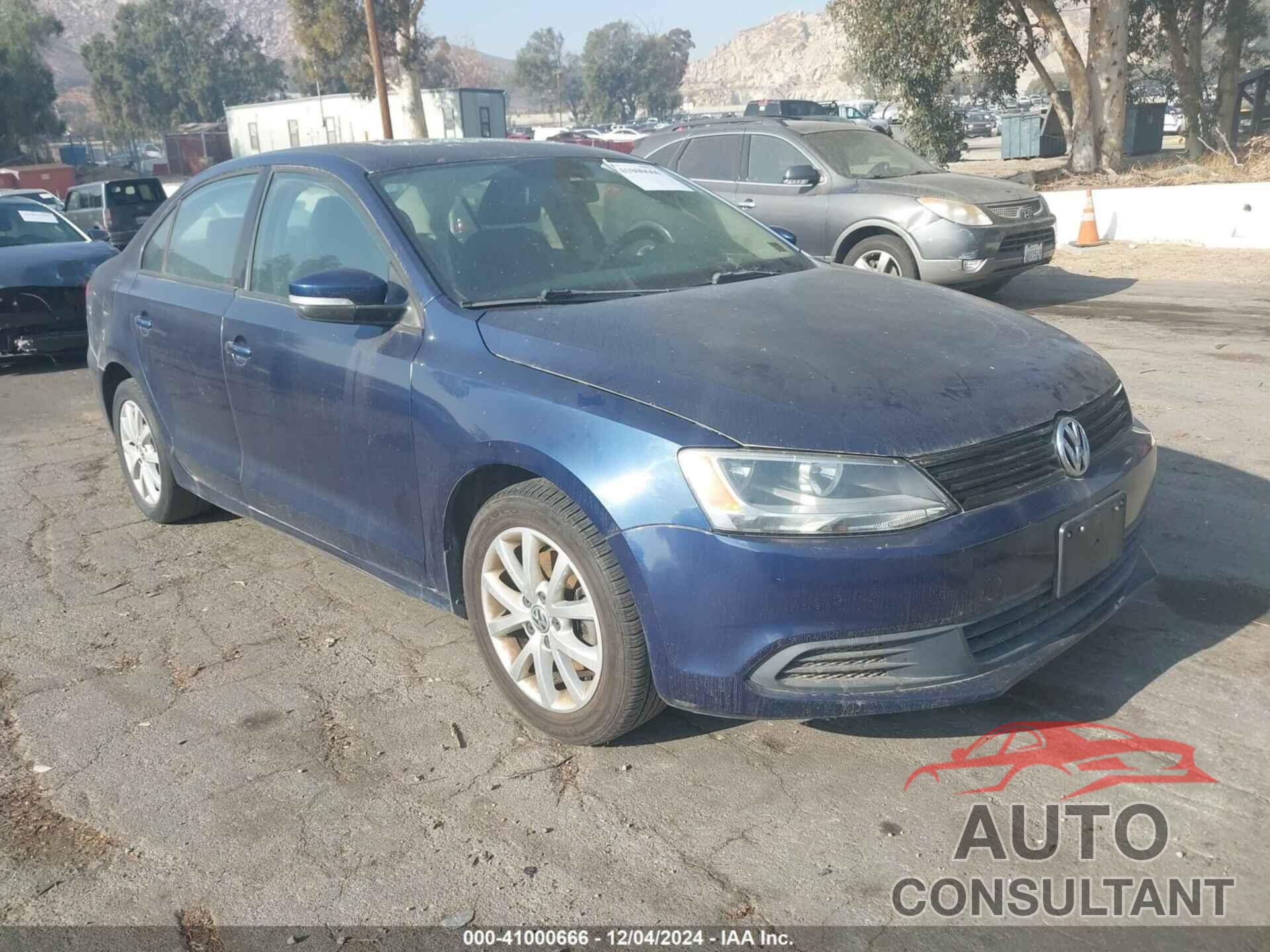 VOLKSWAGEN JETTA 2011 - 3VWDZ7AJ2BM015314