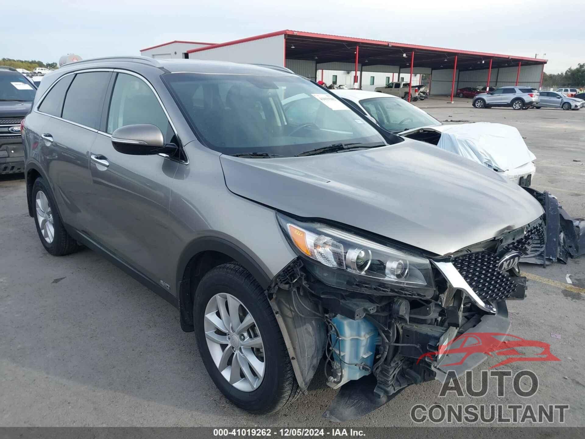 KIA SORENTO 2018 - 5XYPGDA31JG426849