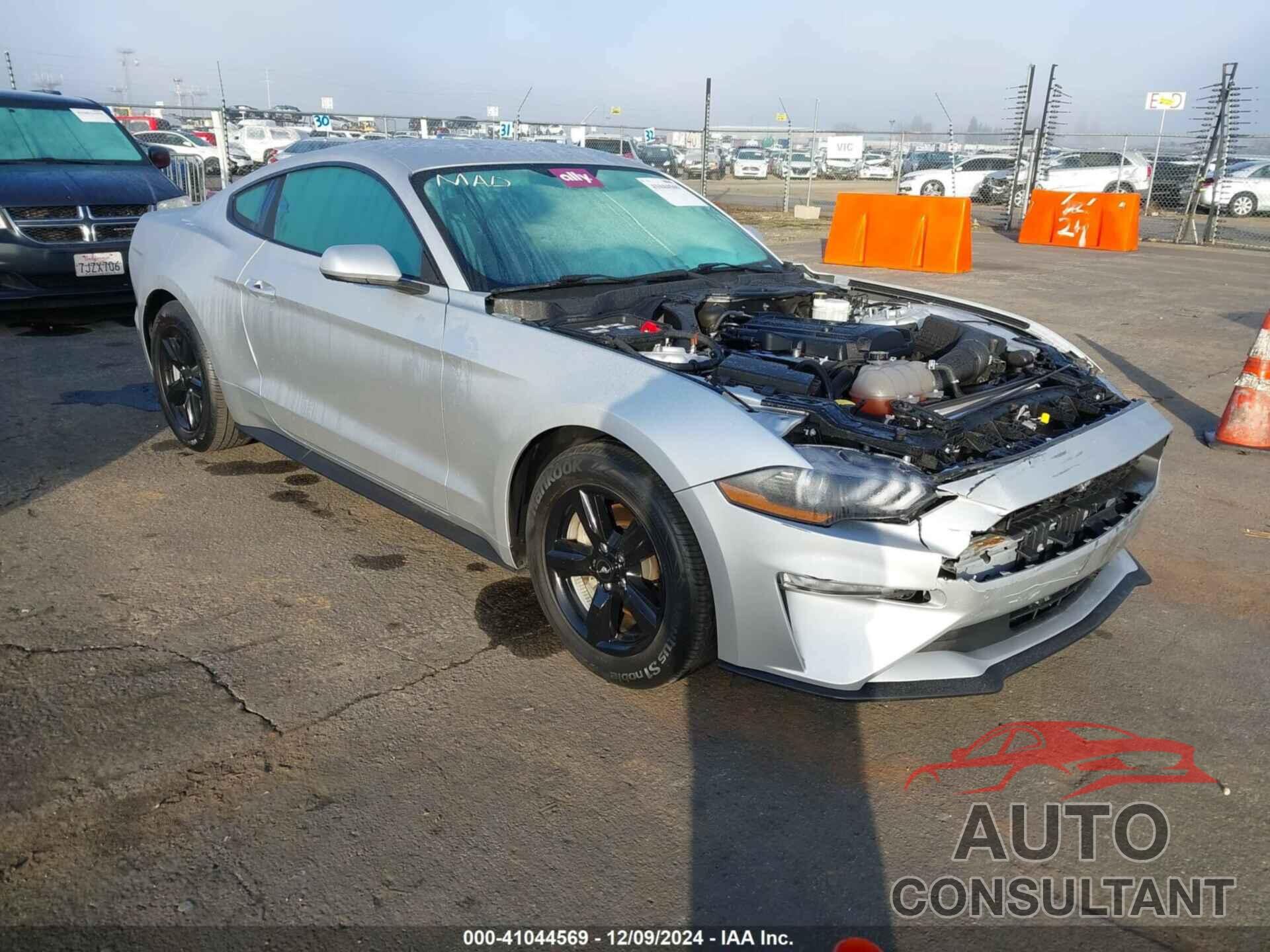 FORD MUSTANG 2019 - 1FA6P8TH4K5196588