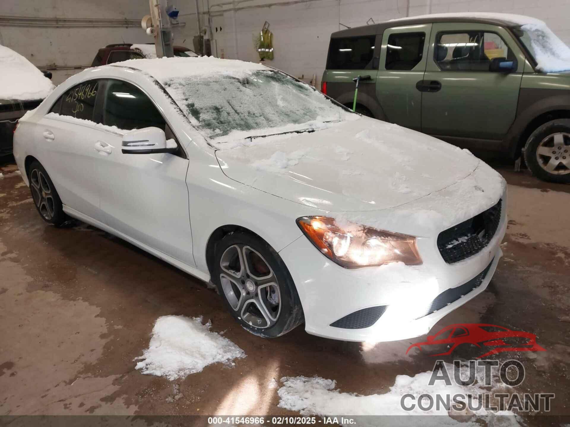 MERCEDES-BENZ CLA 250 2014 - WDDSJ4EB4EN148966