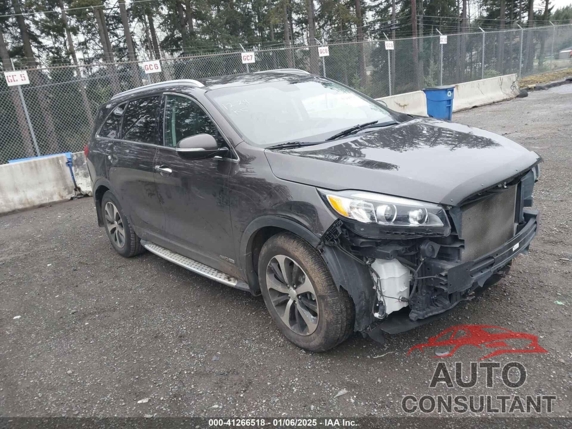 KIA SORENTO 2017 - 5XYPHDA54HG225990