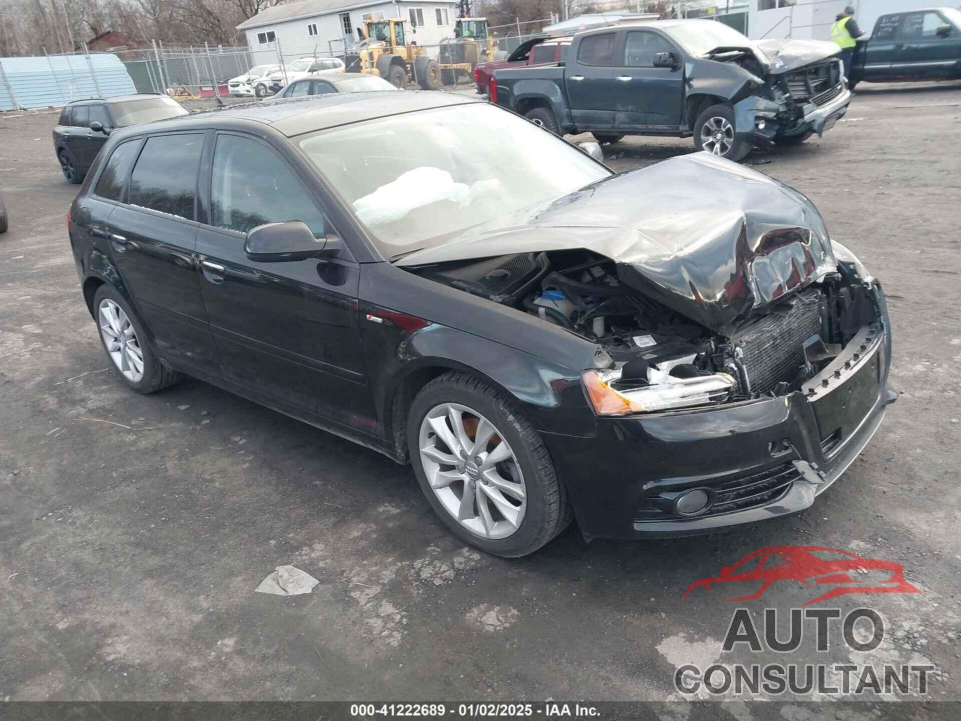 AUDI A3 2012 - WAUBEAFM7CA088499