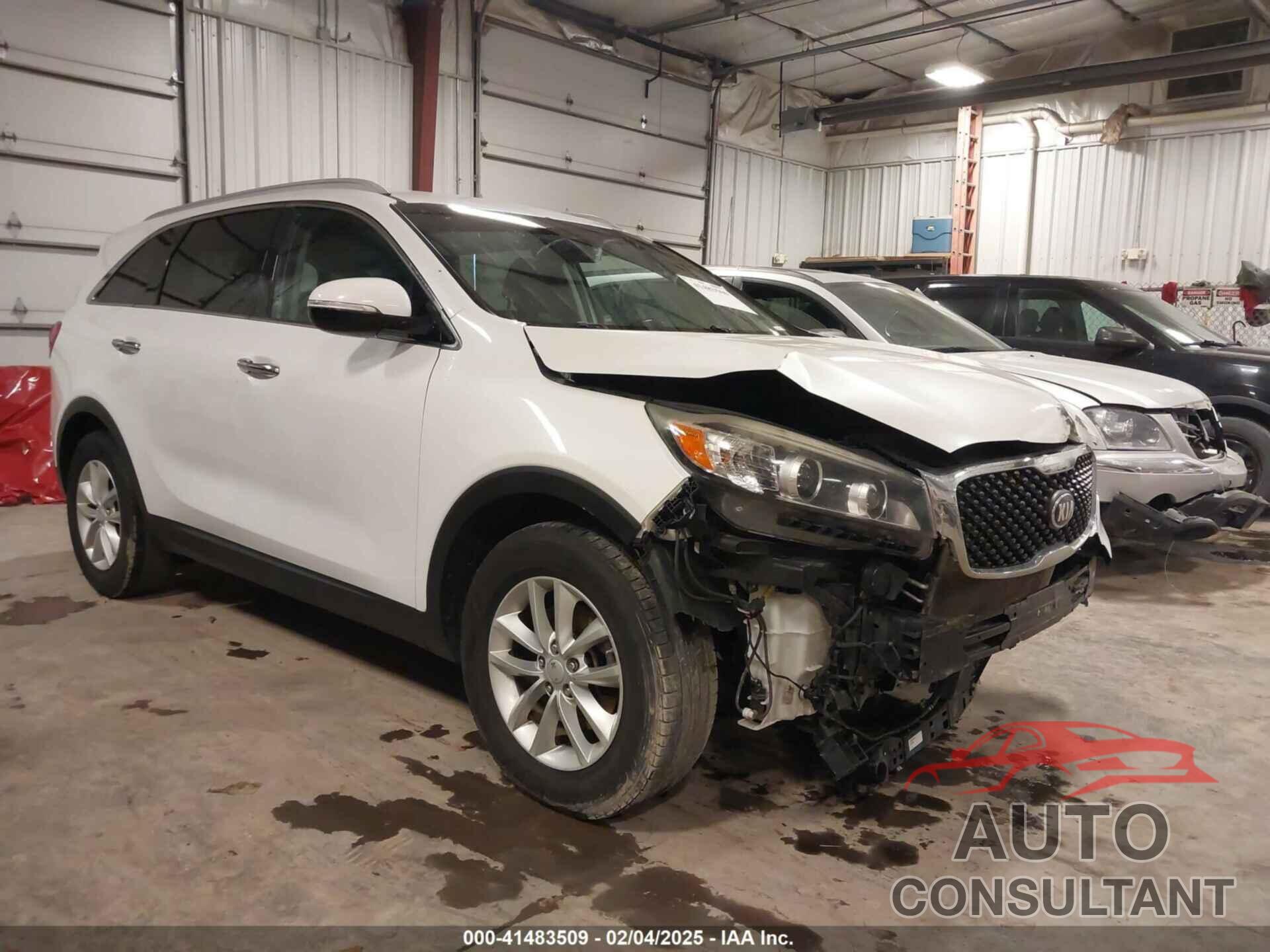 KIA SORENTO 2017 - 5XYPG4A30HG206354
