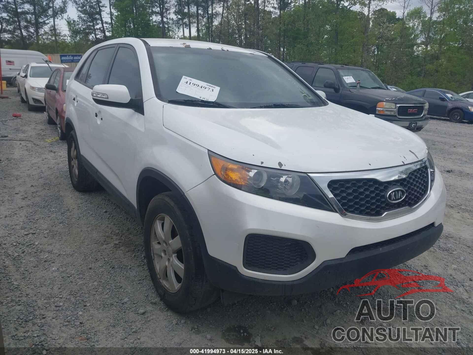 KIA SORENTO 2011 - 5XYKT3A19BG132163