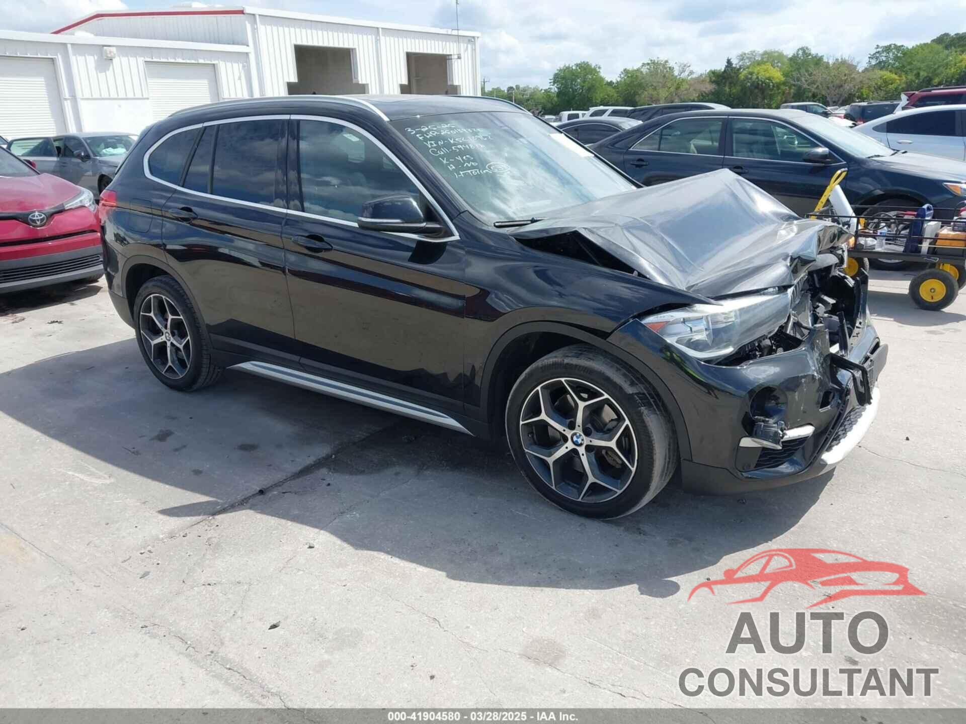 BMW X1 2019 - WBXHU7C56K5L10962