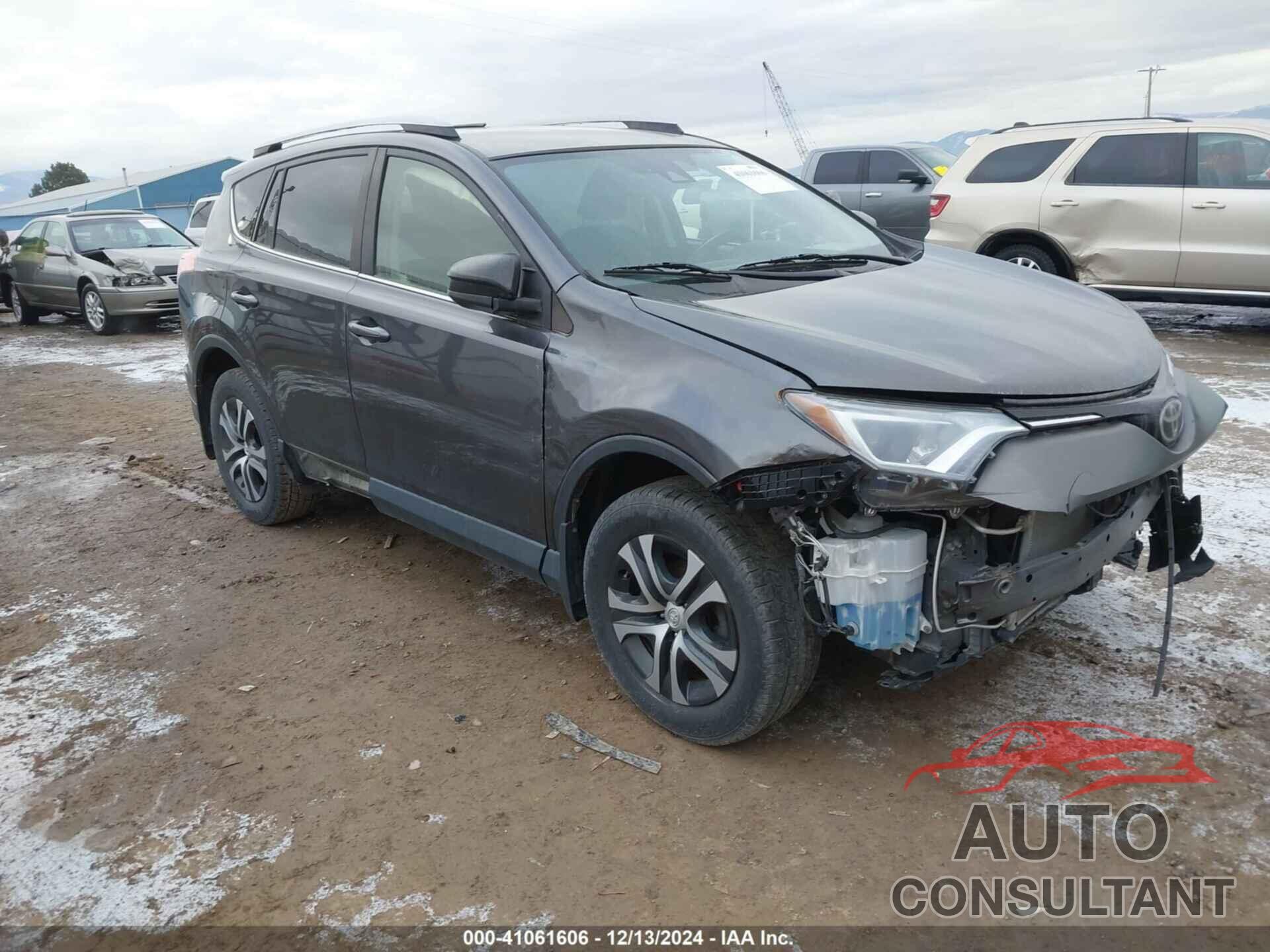 TOYOTA RAV4 2017 - JTMBFREV1HJ126101