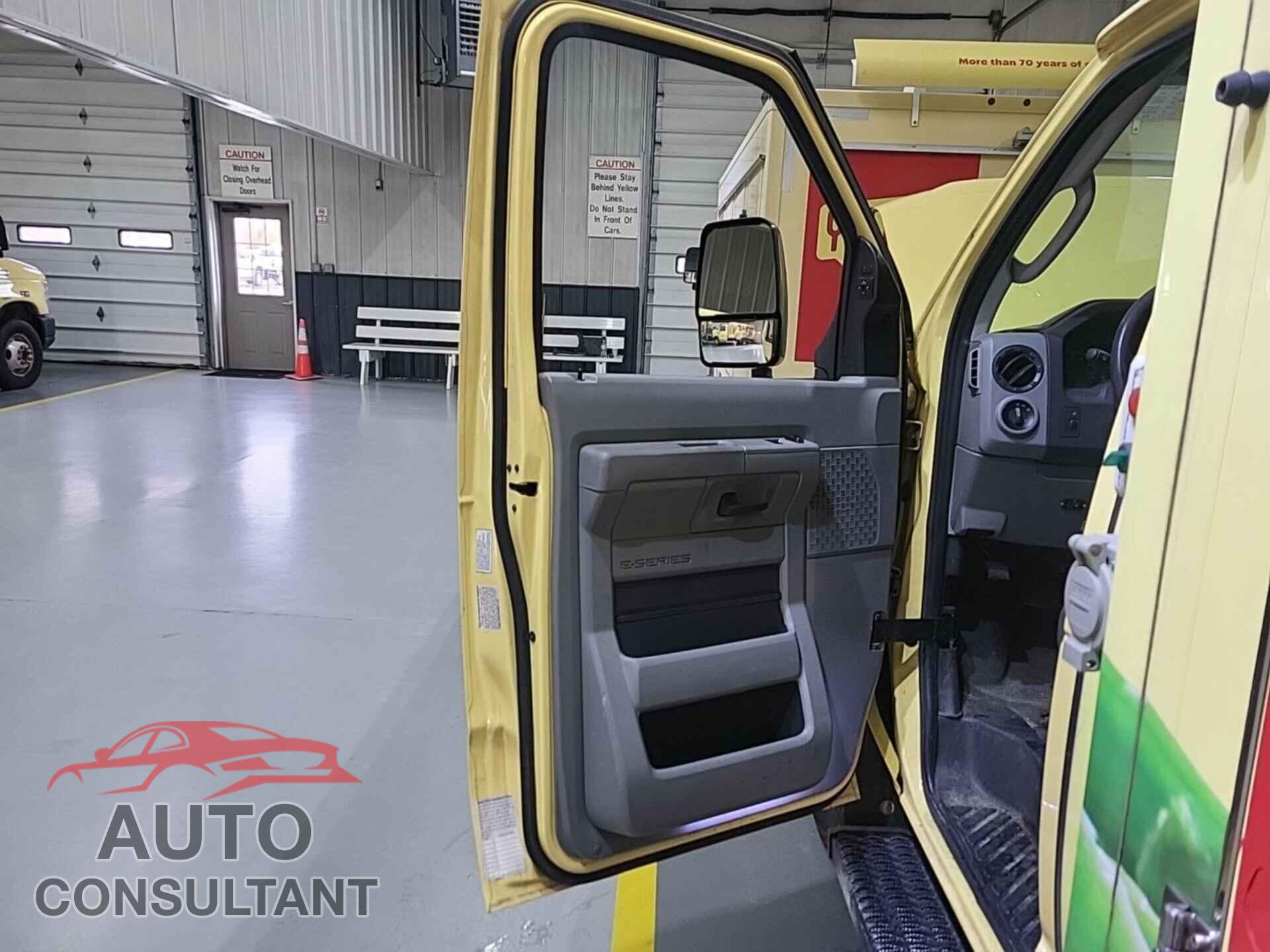 FORD E-450 CUTAWAY 2019 - 1FDXE4FS3KDC57709