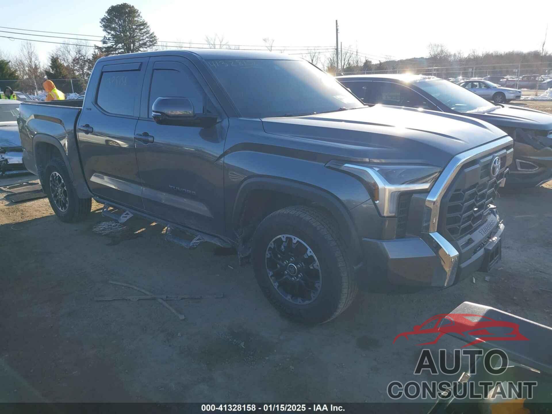 TOYOTA TUNDRA 2024 - 5TFLA5DB8RX228772