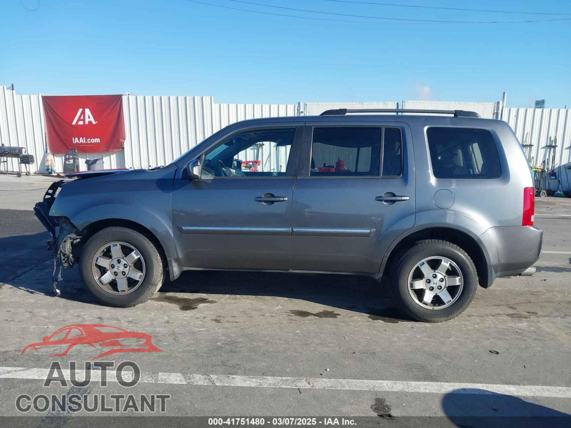 HONDA PILOT 2011 - 5FNYF3H95BB036809