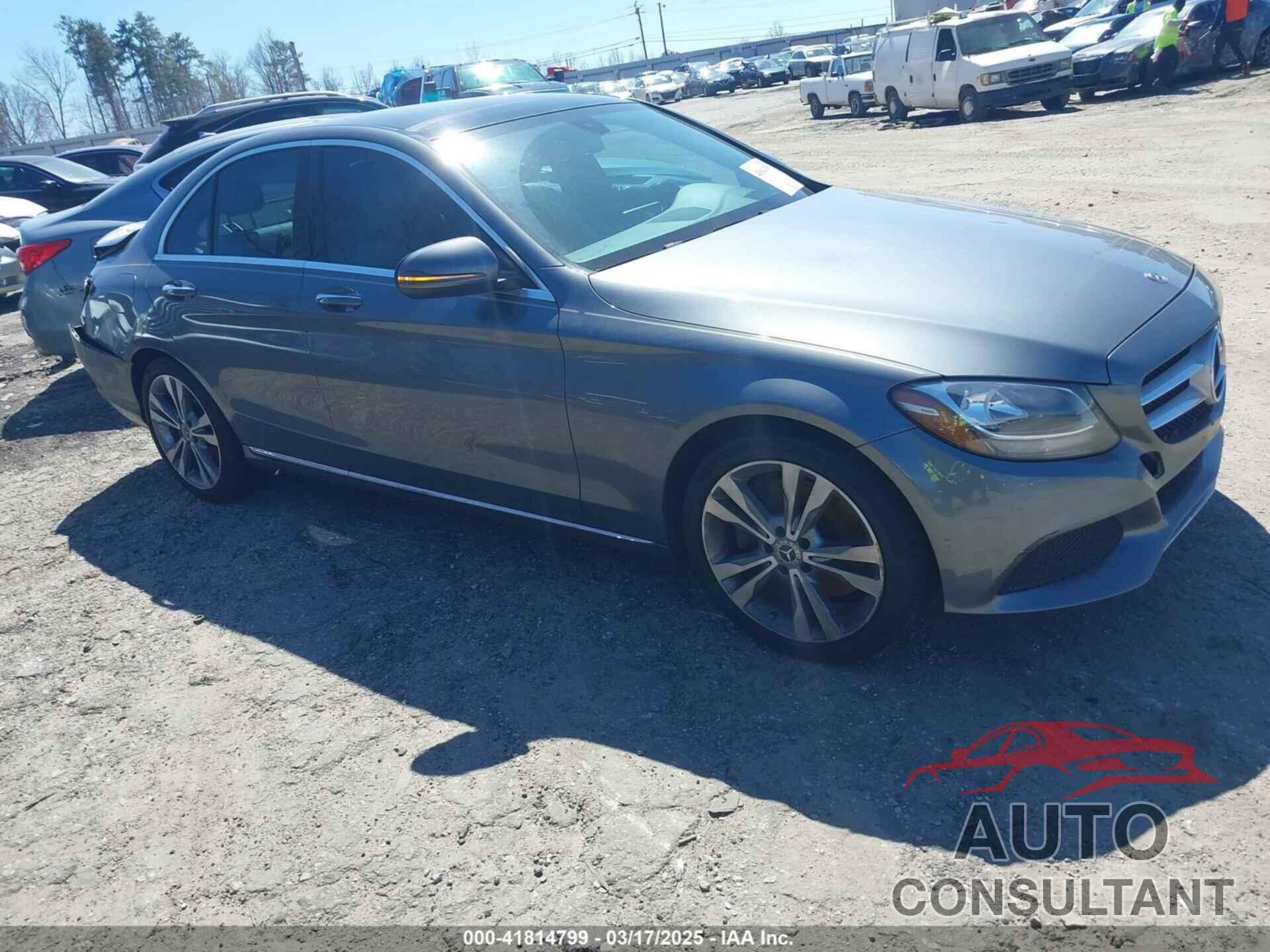 MERCEDES-BENZ C 300 2018 - 55SWF4JB7JU206028