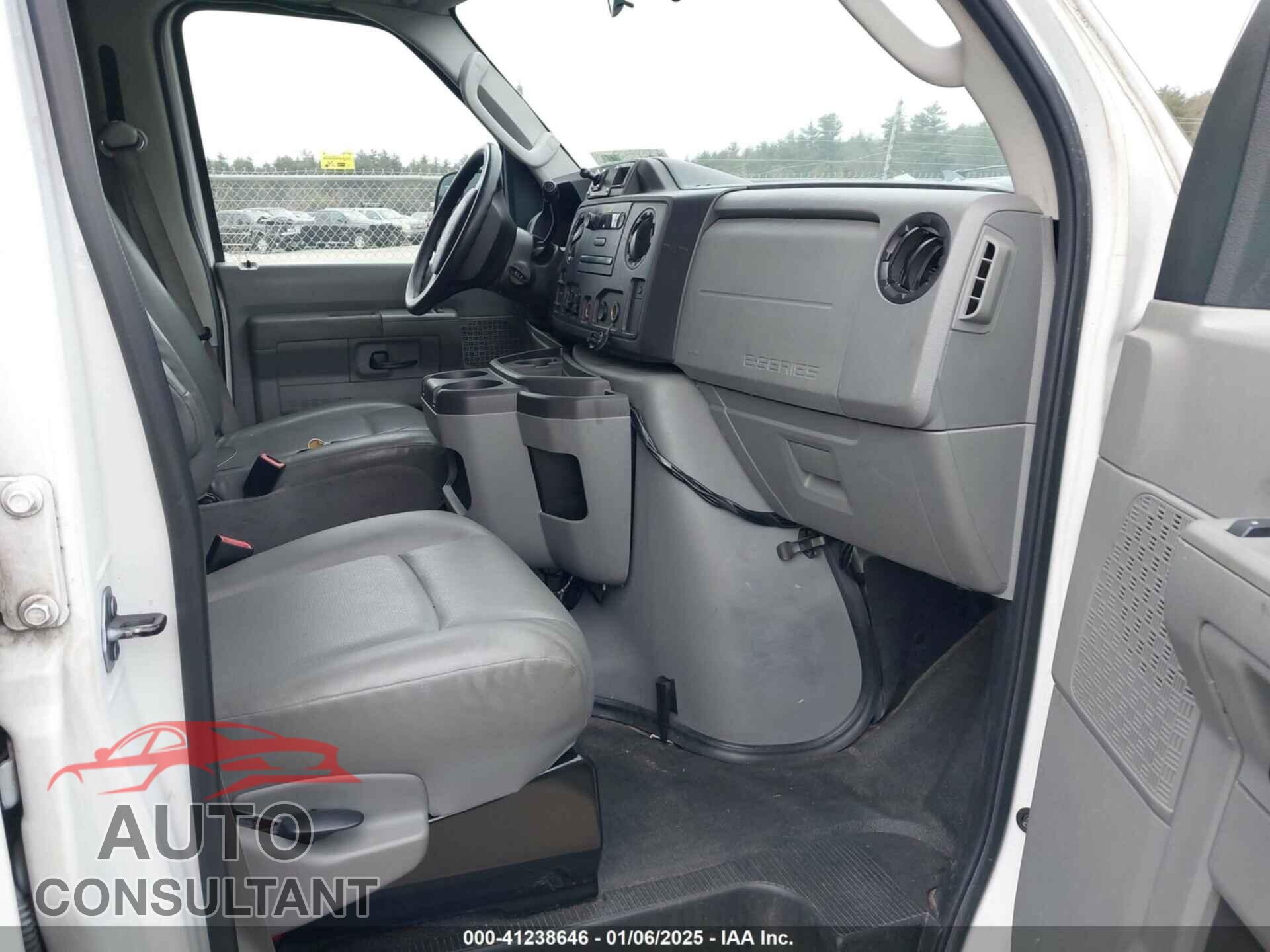 FORD E-150 2010 - 1FTNE1EW8ADA38077