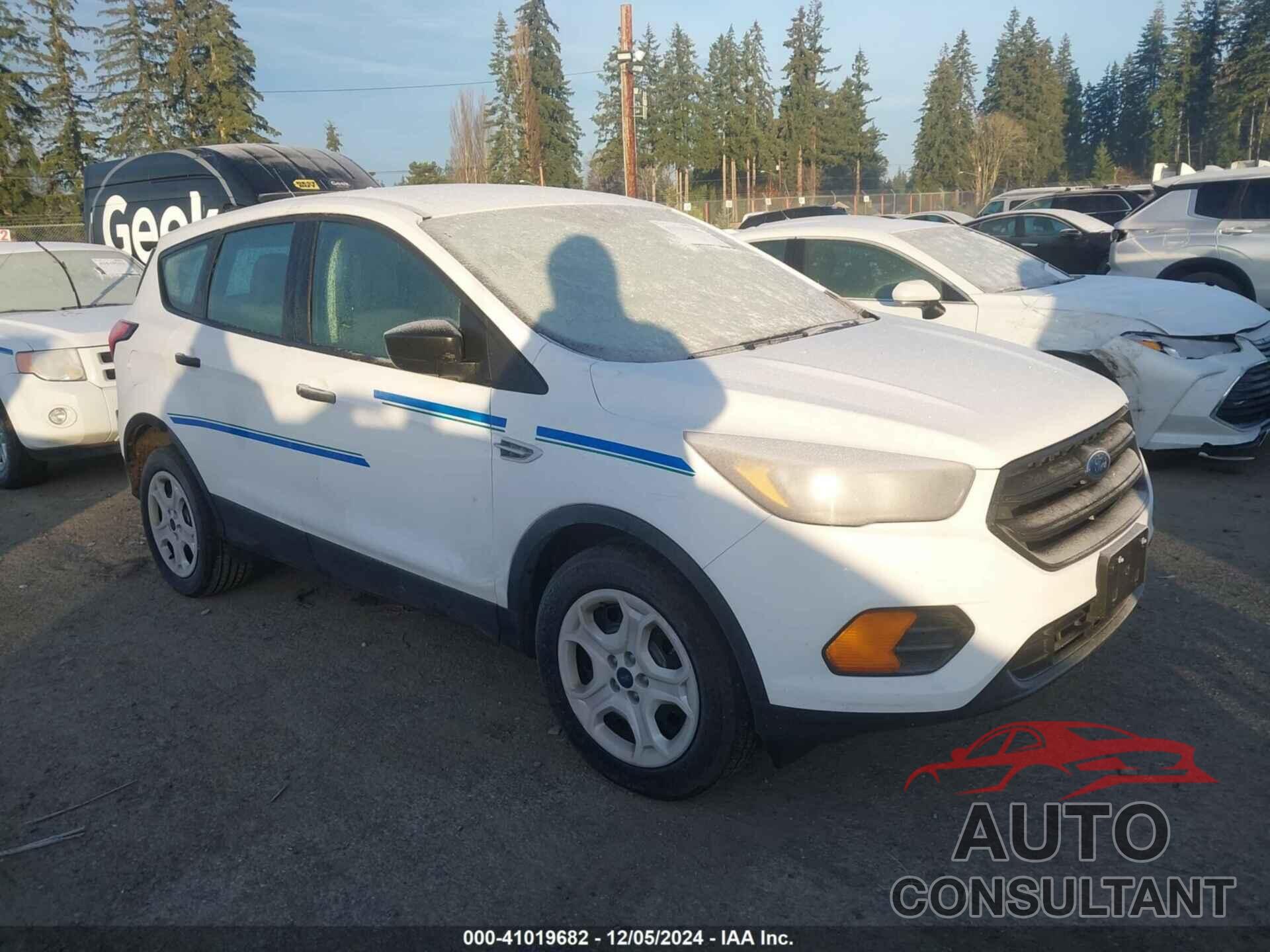 FORD ESCAPE 2019 - 1FMCU0F76KUB11262