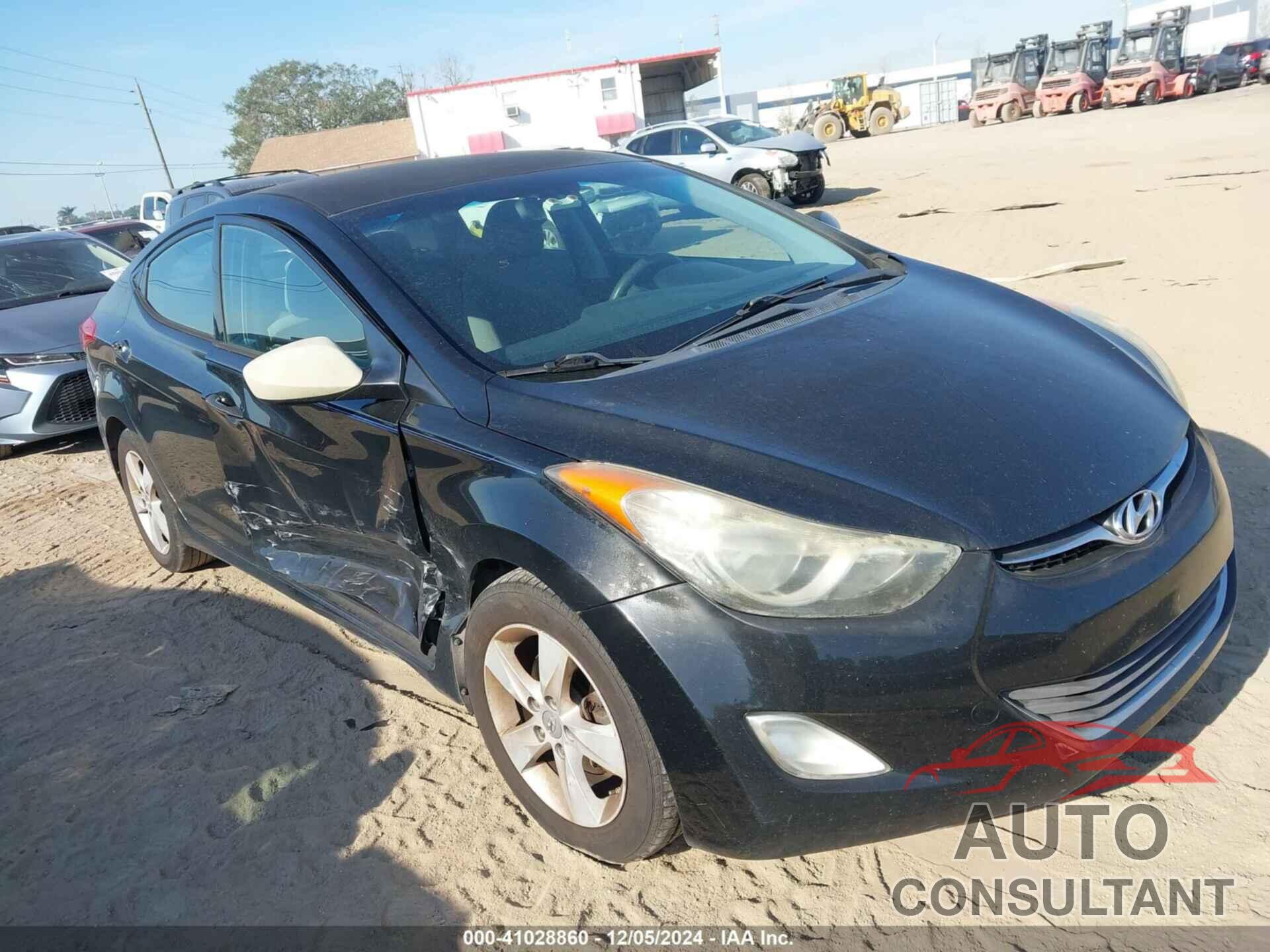 HYUNDAI ELANTRA 2013 - 5NPDH4AE7DH244099