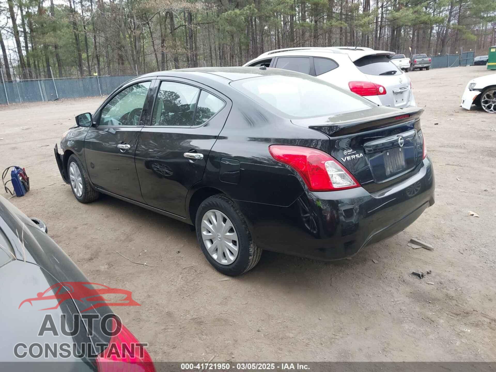 NISSAN VERSA 2019 - 3N1CN7AP3KL835618