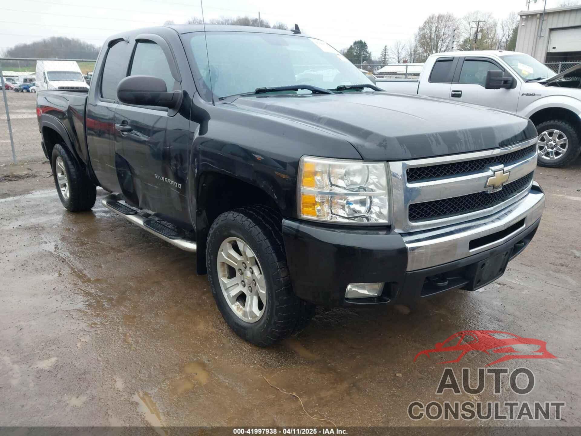 CHEVROLET SILVERADO 1500 2010 - 1GCSKSE33AZ248564