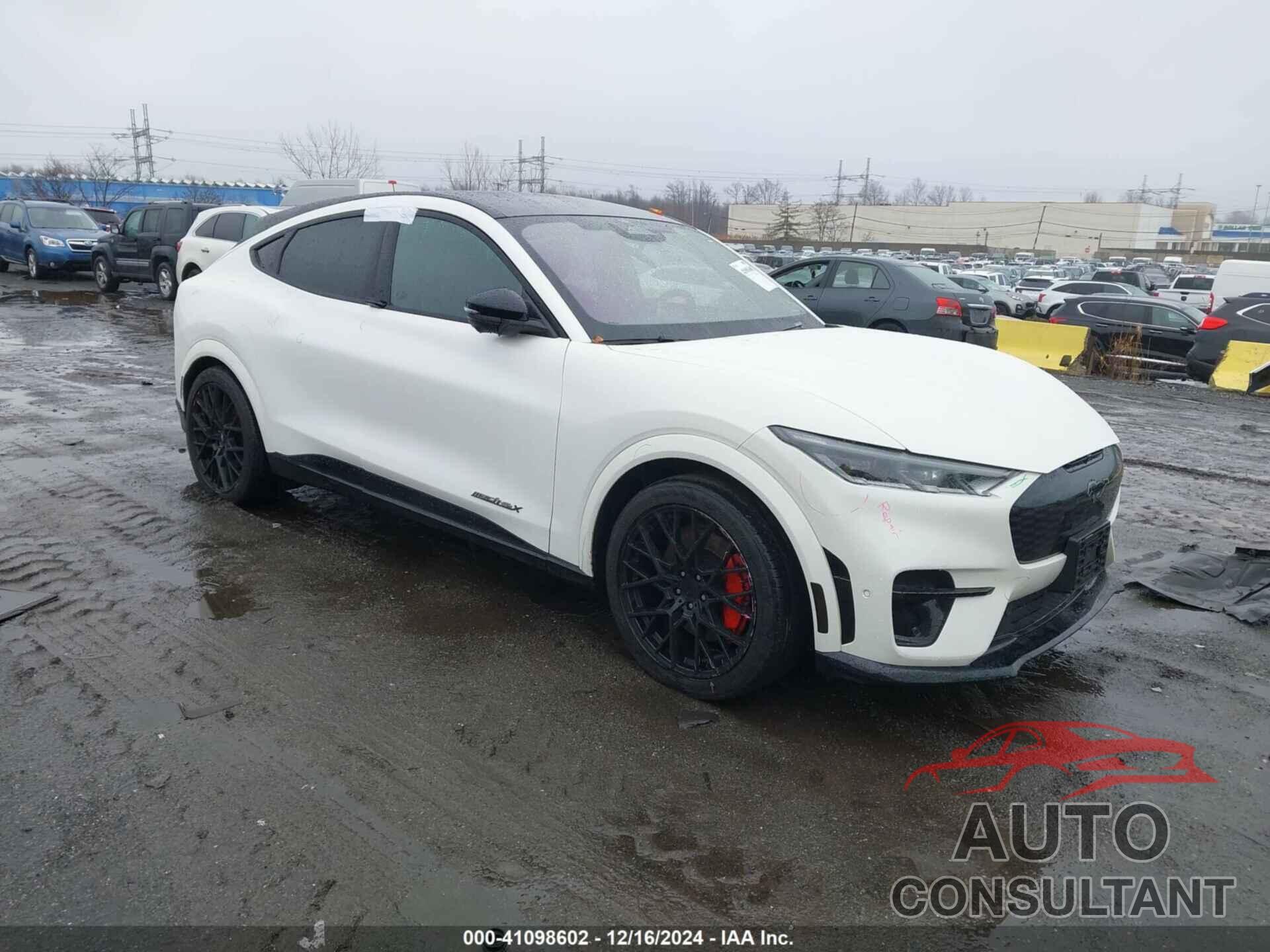 FORD MUSTANG MACH-E 2022 - 3FMTK4SE2NMA12612