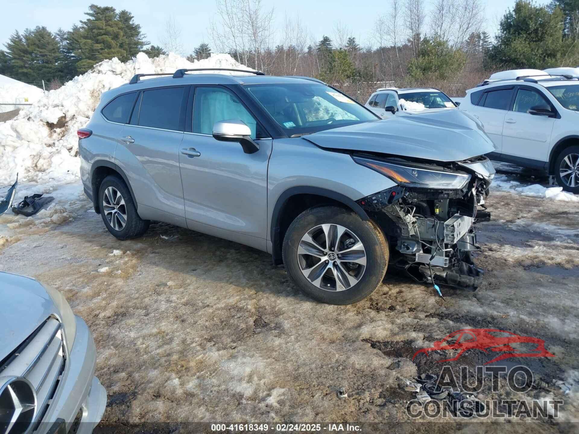 TOYOTA HIGHLANDER 2022 - 5TDGZRBH7NS252893
