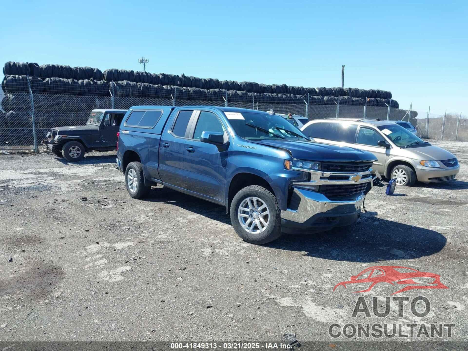 CHEVROLET SILVERADO 1500 2020 - 1GCRYDED6LZ286004
