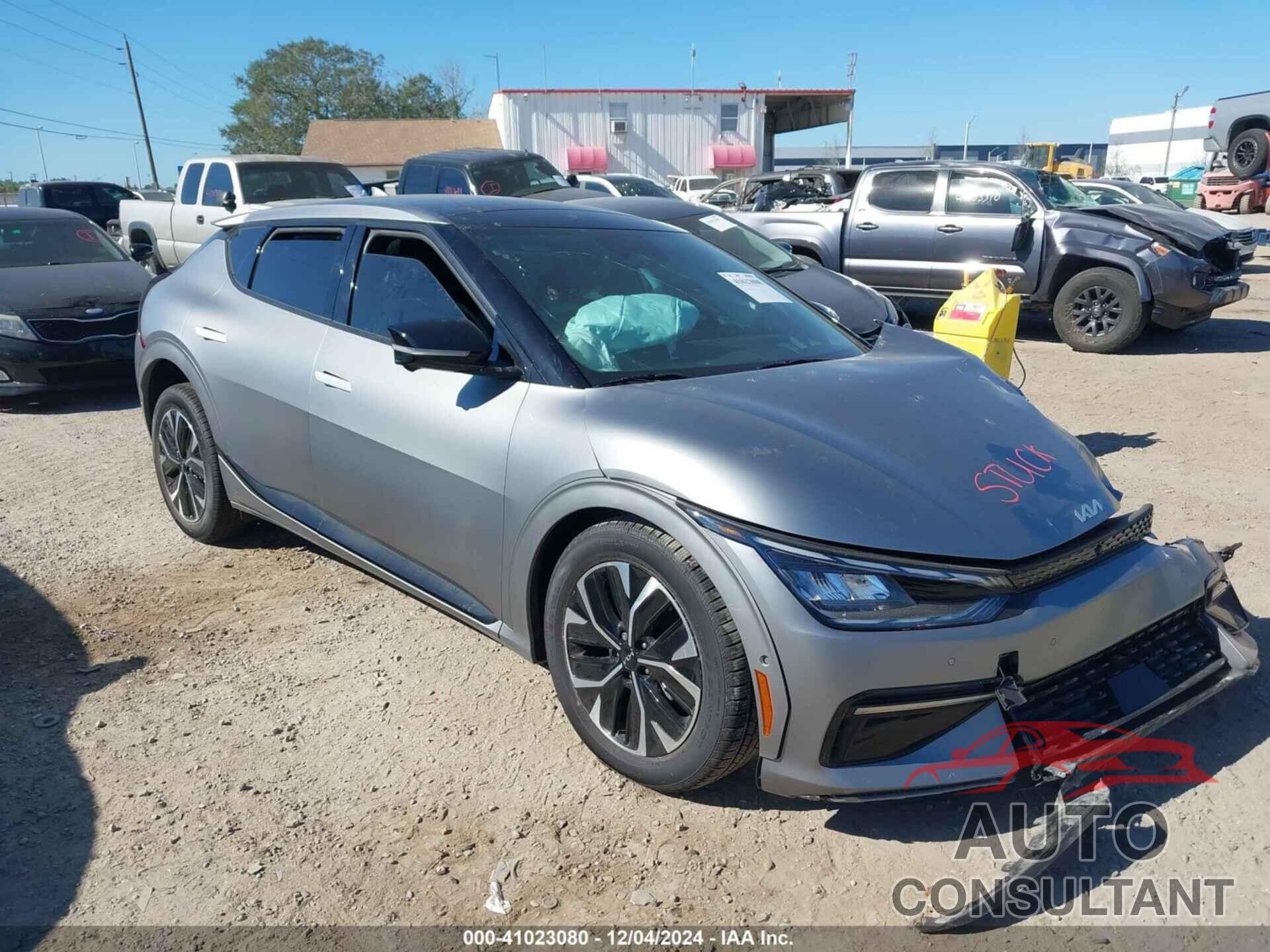 KIA EV6 2023 - KNDC44LA4P5091980
