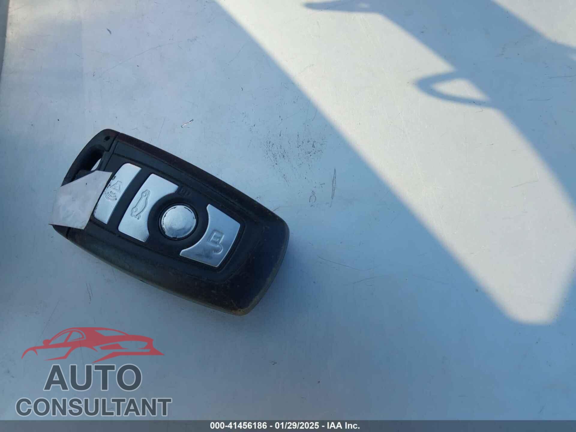 BMW 528I 2012 - WBAXG5C59CDX06070