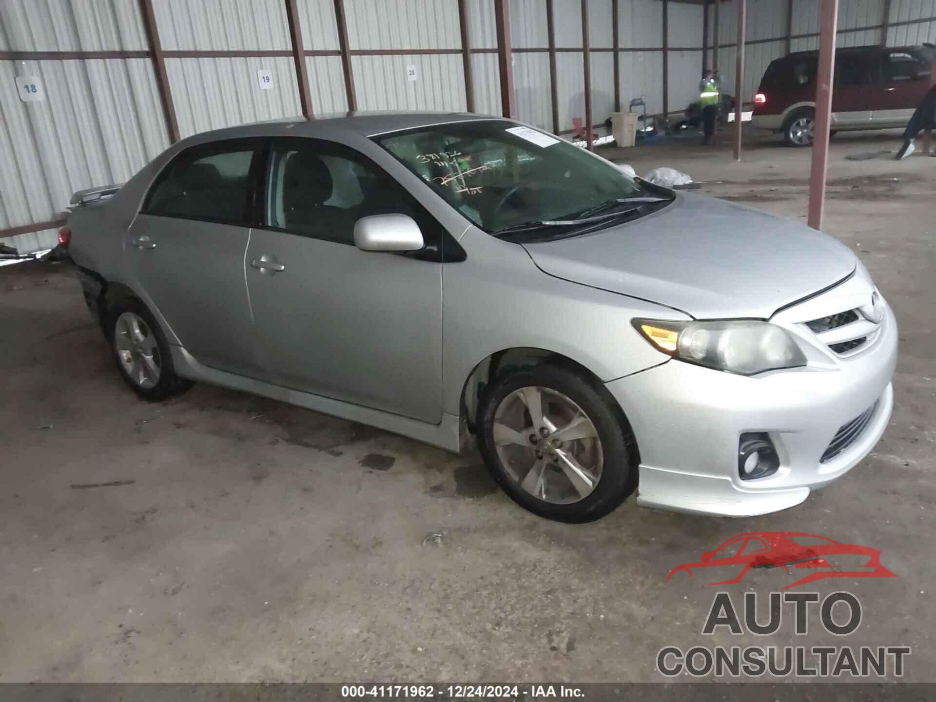 TOYOTA COROLLA 2011 - 2T1BU4EE3BC615370