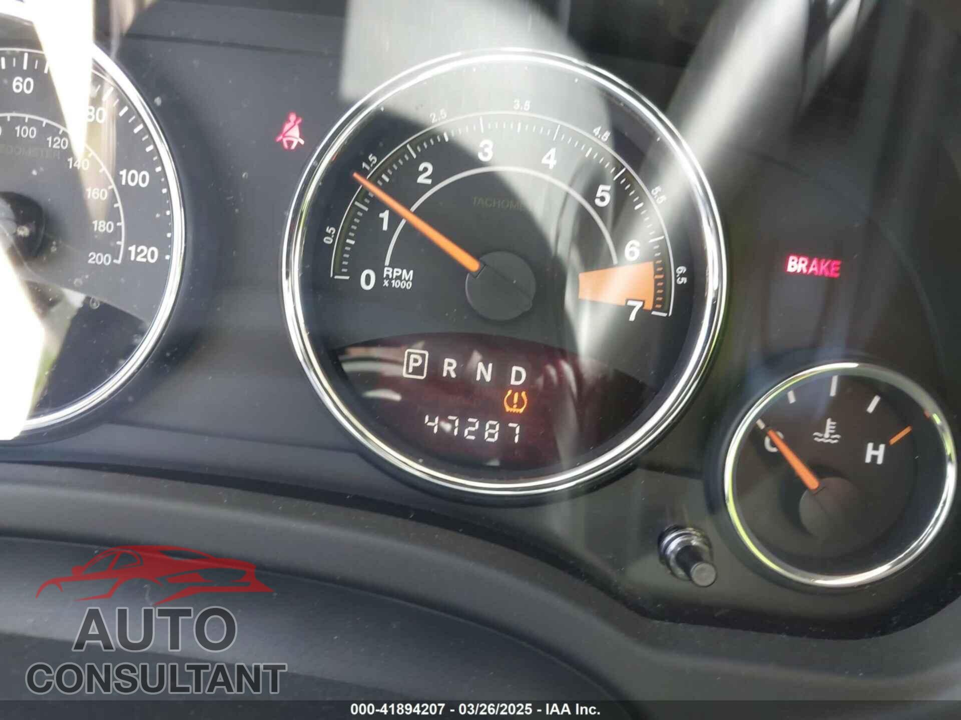 JEEP COMPASS 2015 - 1C4NJCEB4FD118522