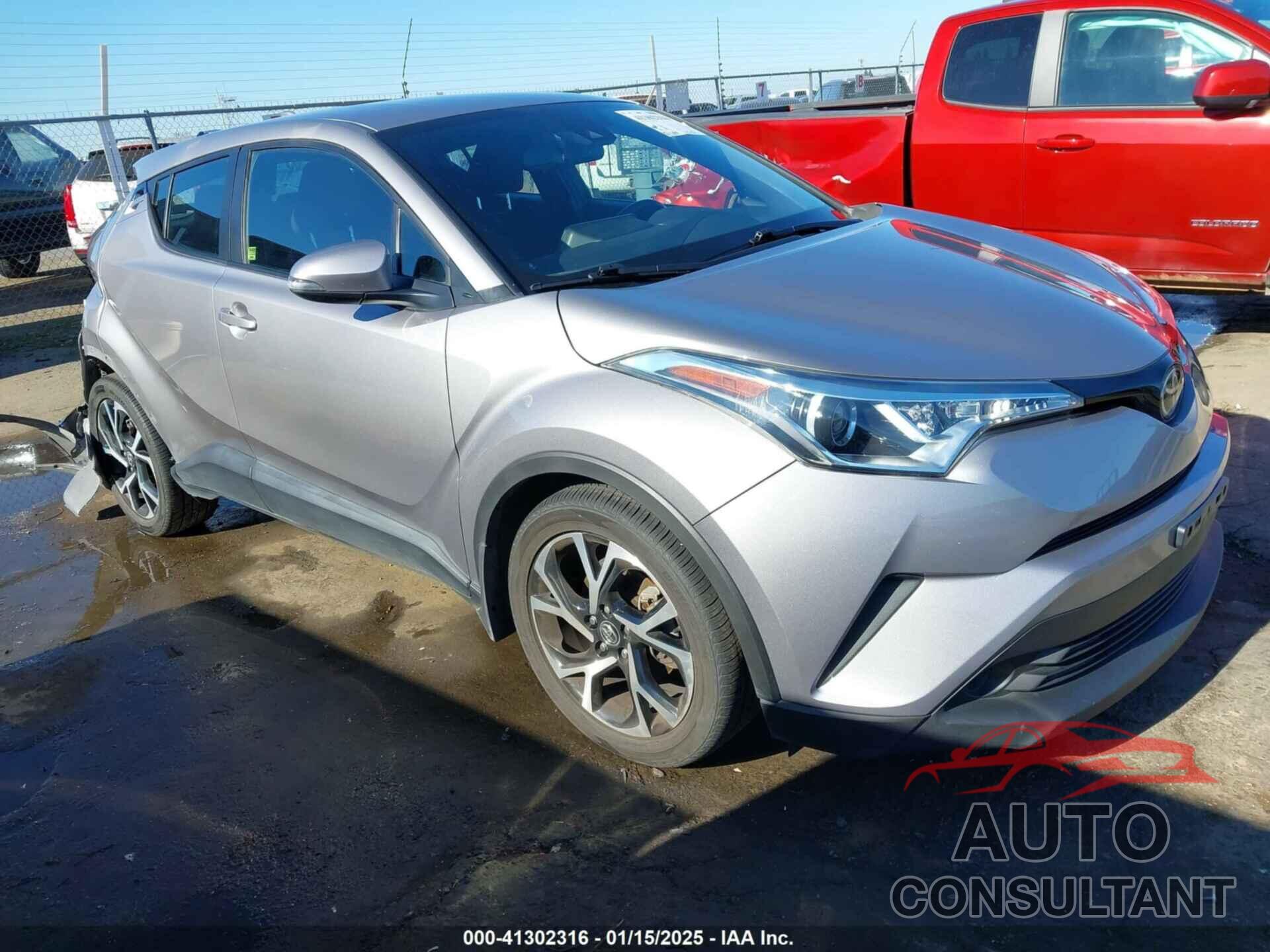 TOYOTA C-HR 2018 - NMTKHMBX3JR032571