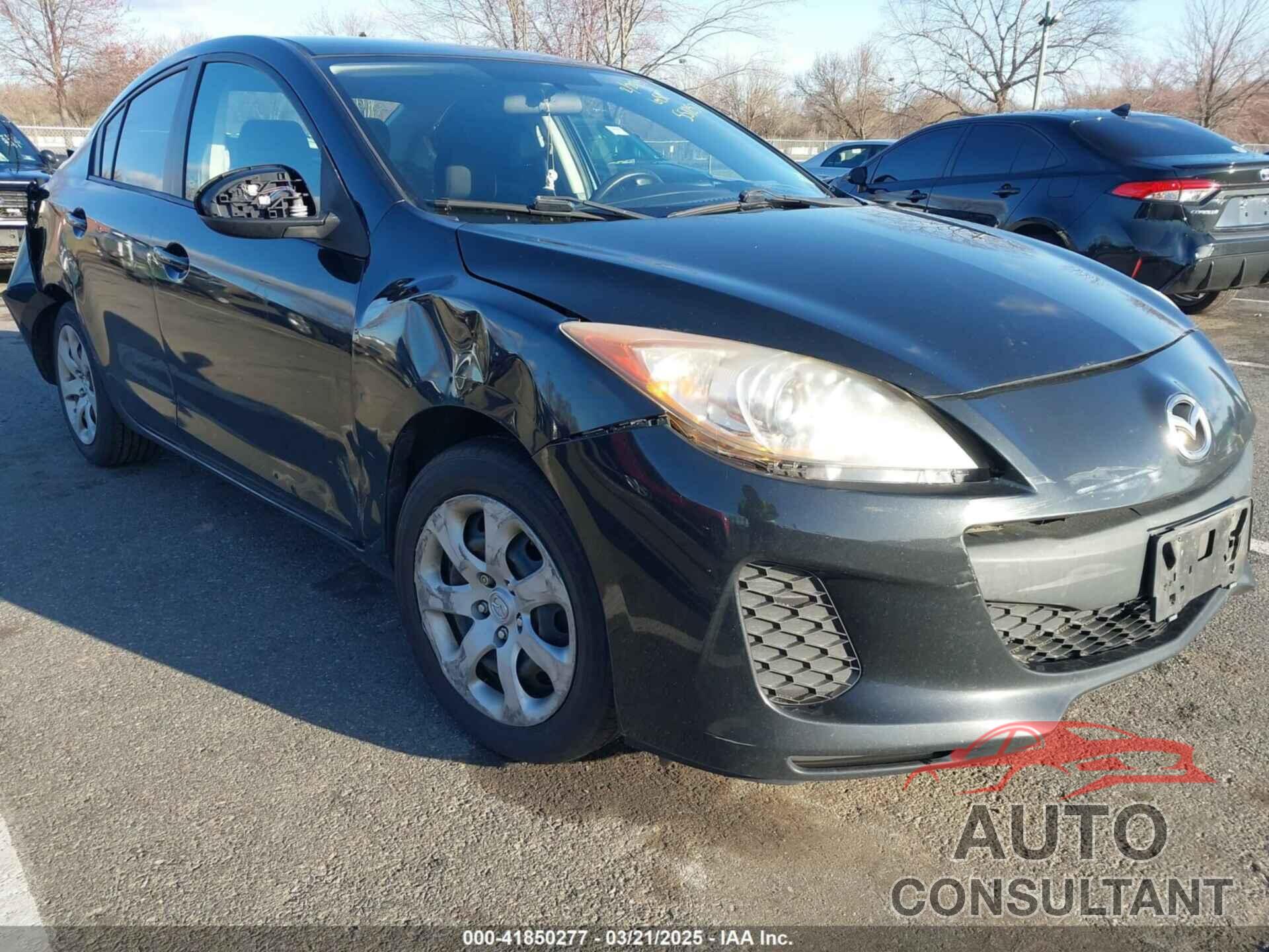 MAZDA MAZDA3 2012 - JM1BL1UG1C1551257