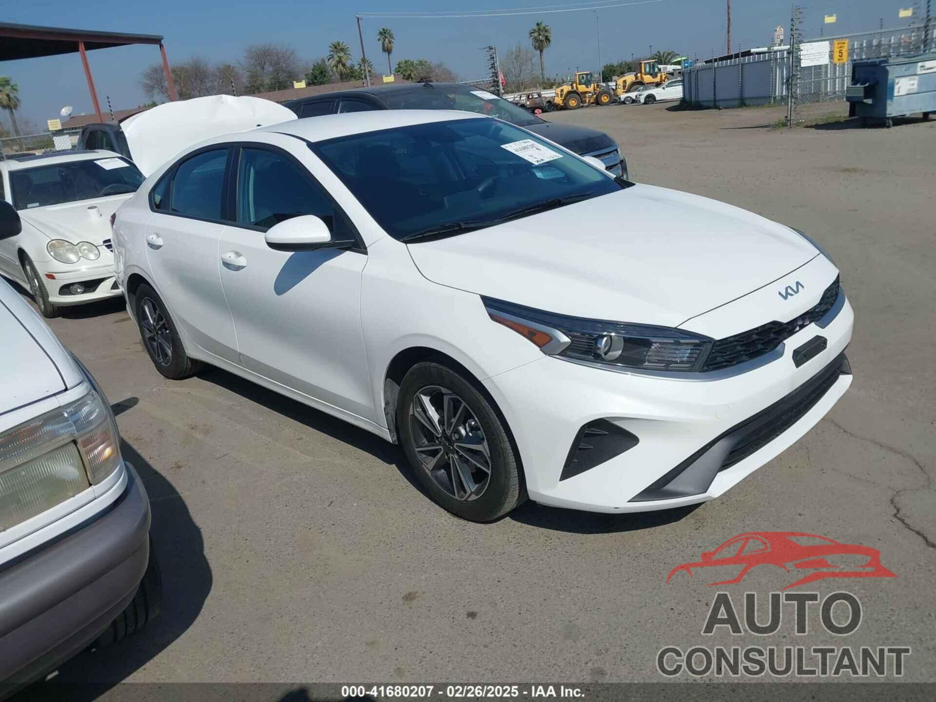 KIA FORTE 2023 - 3KPF24AD1PE652866