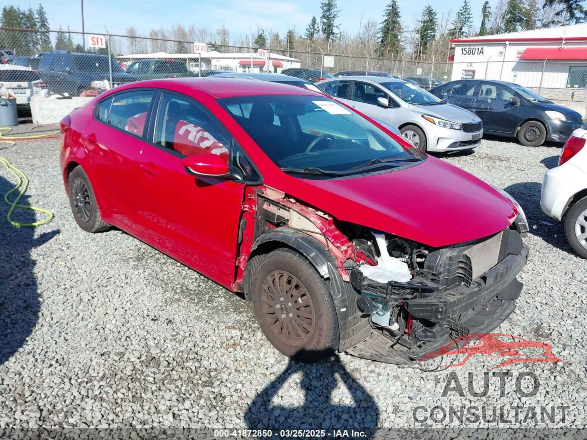 KIA FORTE 2016 - KNAFK4A64G5449626