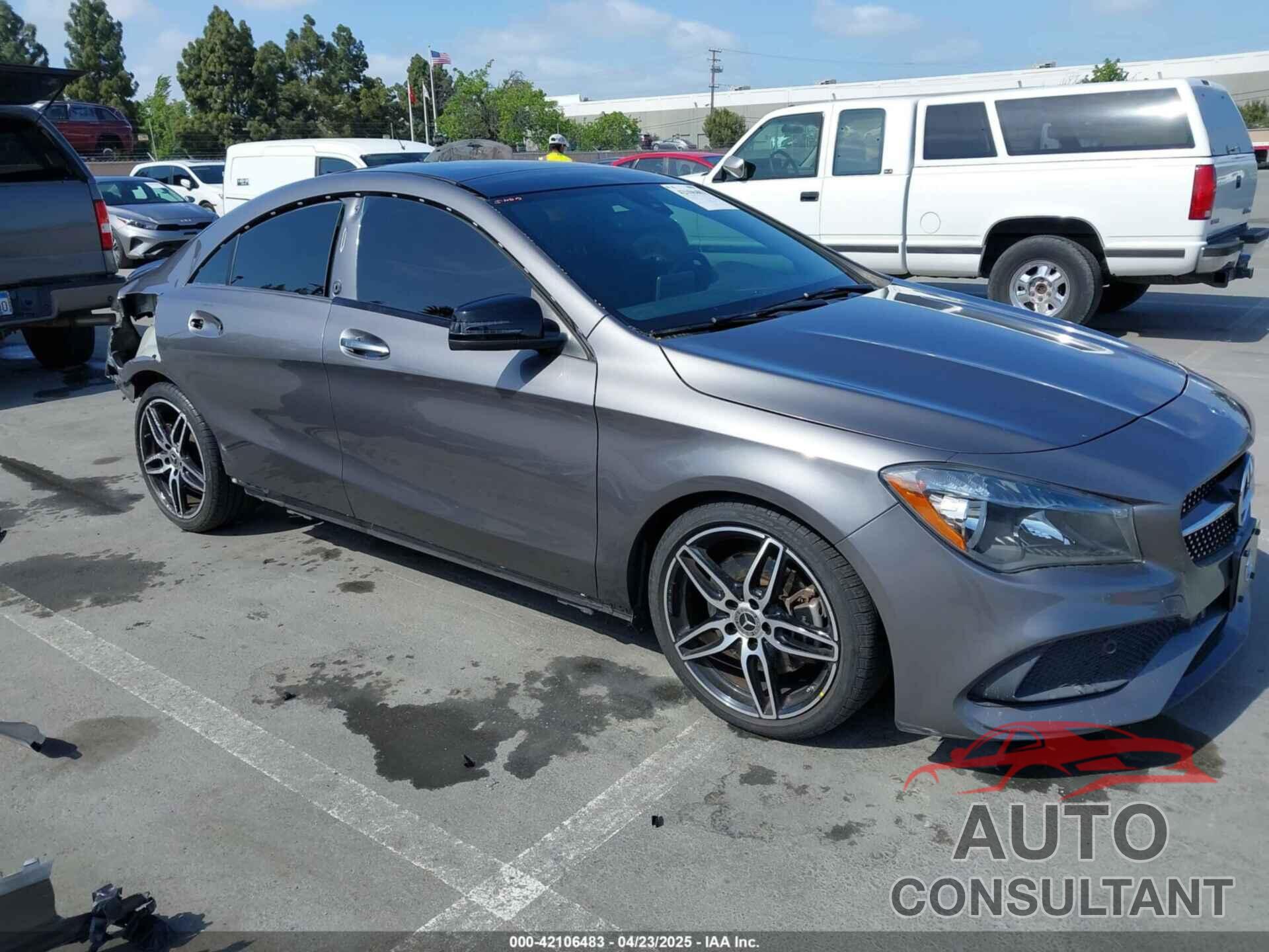MERCEDES-BENZ CLA 250 2018 - WDDSJ4EB5JN649987
