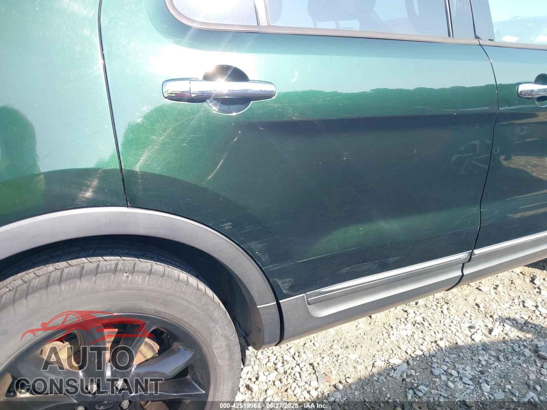 FORD EXPLORER 2013 - 1FM5K8D83DGB02609