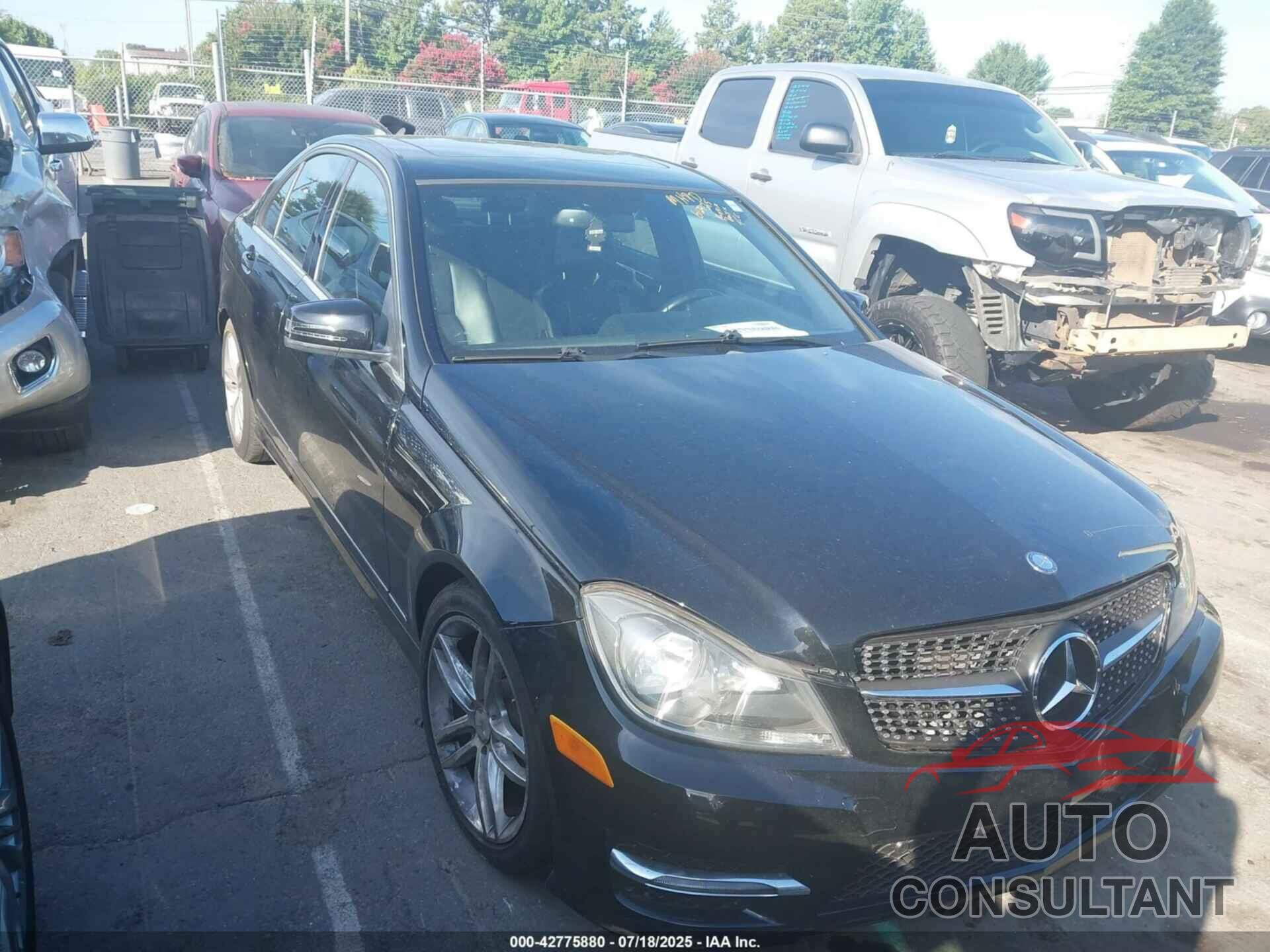 MERCEDES-BENZ C 250 2013 - WDDGF4HB2DA805983