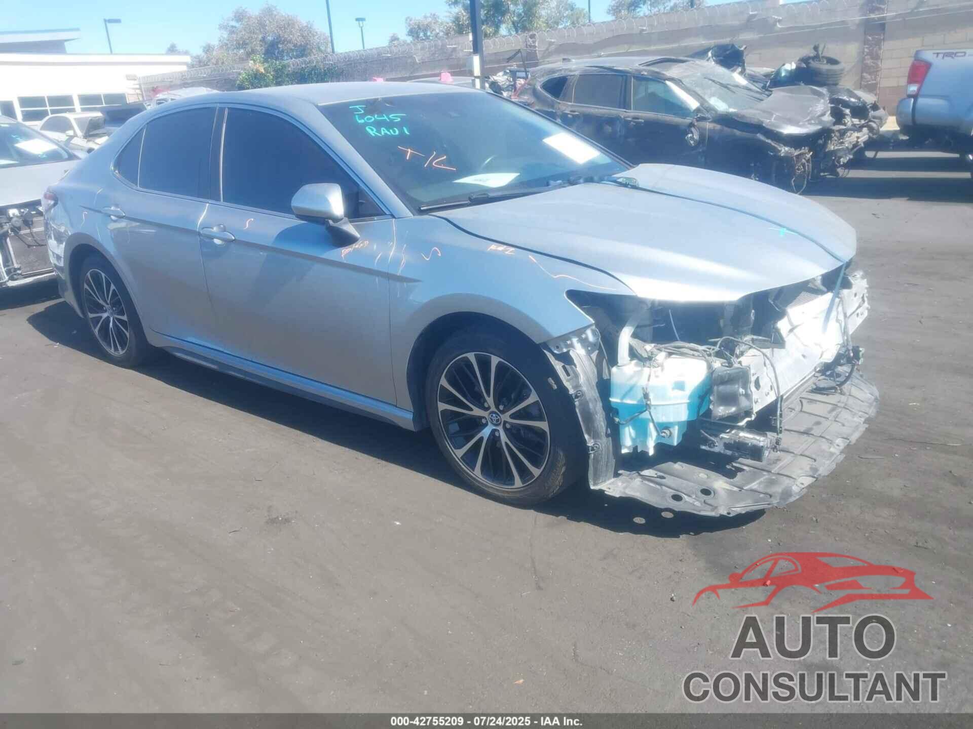 TOYOTA CAMRY 2020 - 4T1G11AK0LU902416