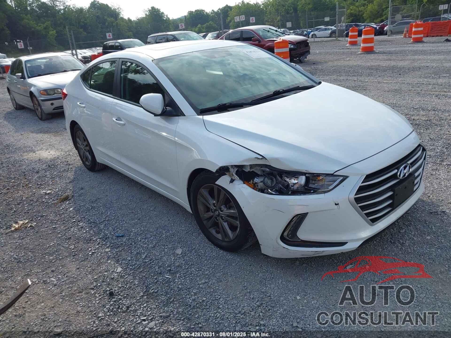 HYUNDAI ELANTRA 2018 - 5NPD84LF0JH213925