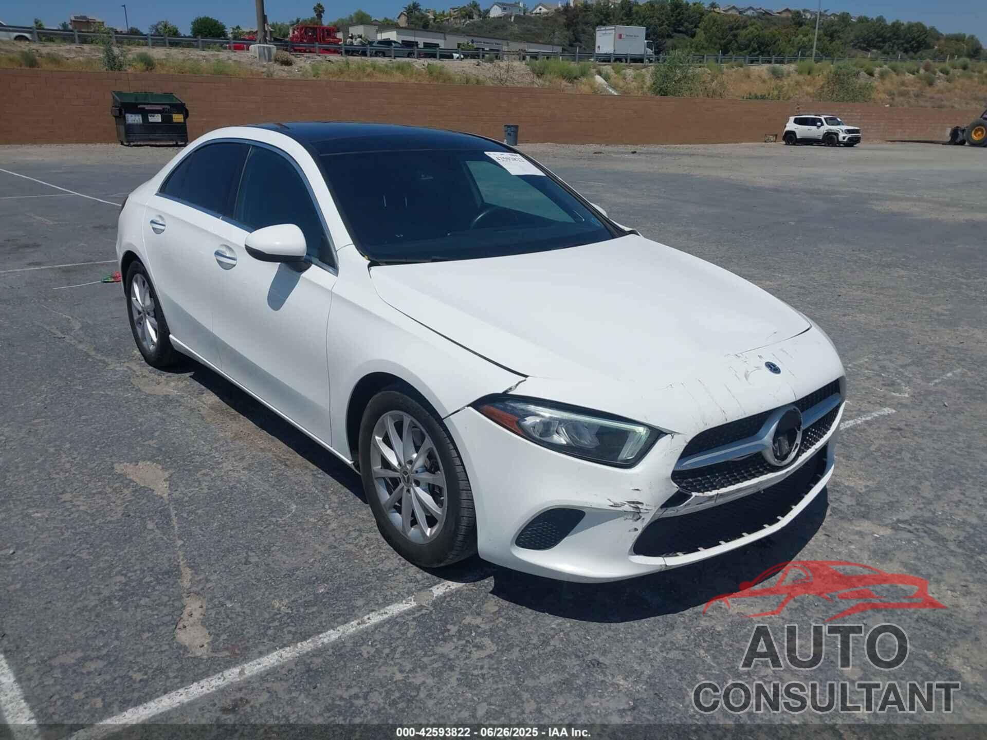 MERCEDES-BENZ A 220 2021 - W1K3G4EBXMJ290053