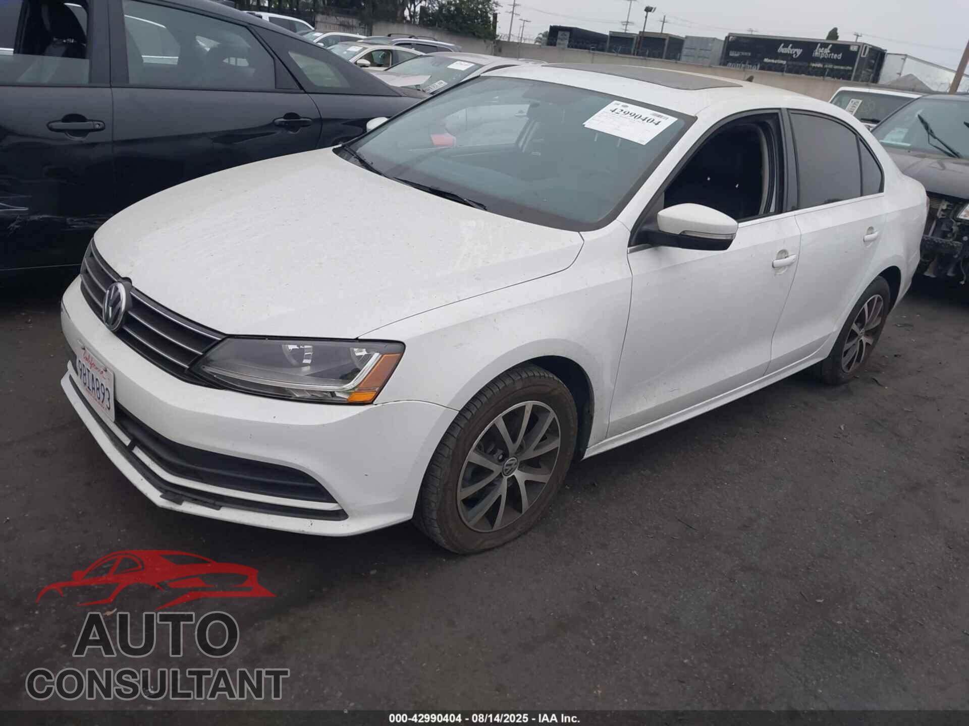 VOLKSWAGEN JETTA 2017 - 3VWDB7AJ4HM210019