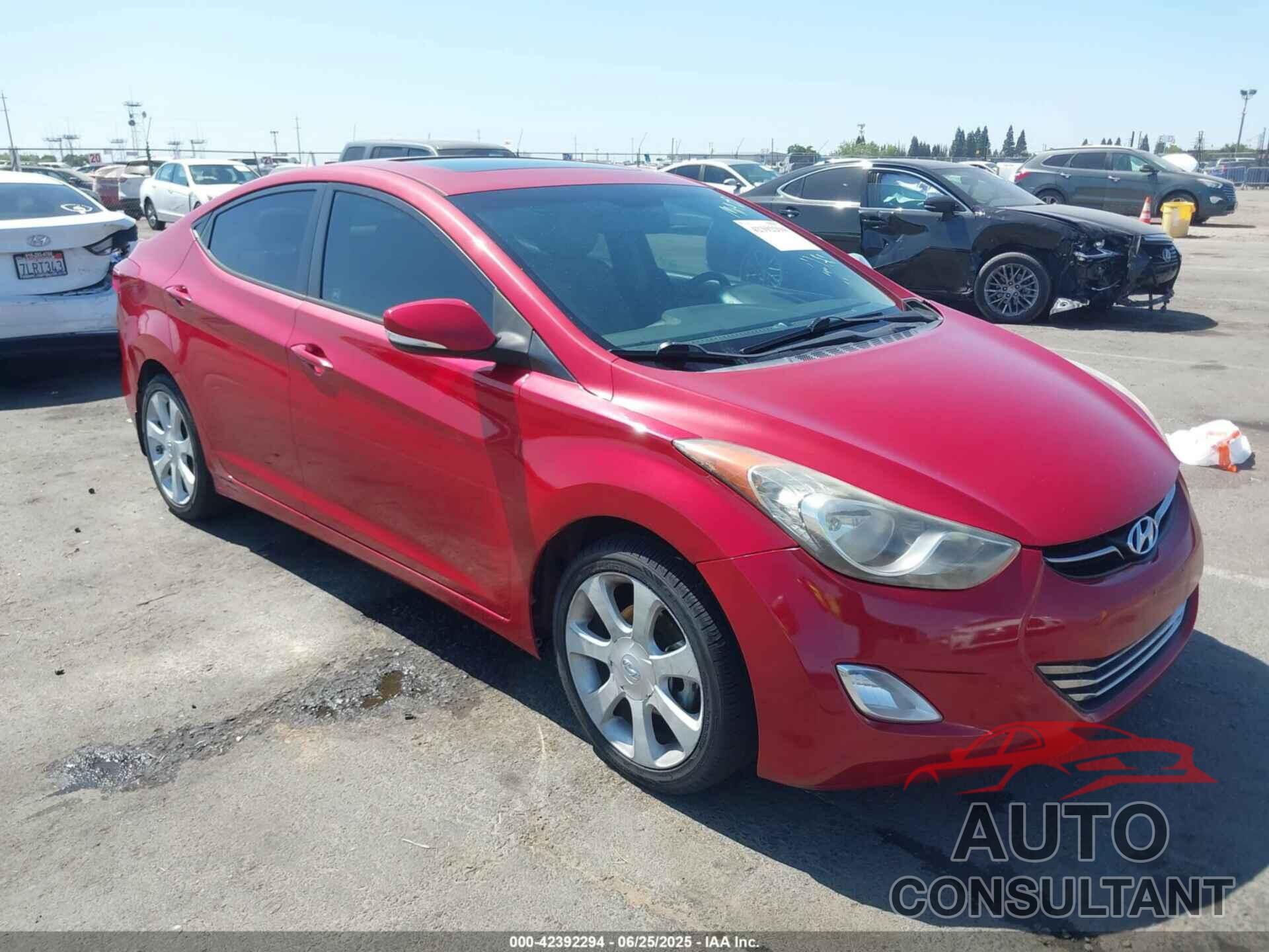 HYUNDAI ELANTRA 2013 - KMHDH4AE6DU945833