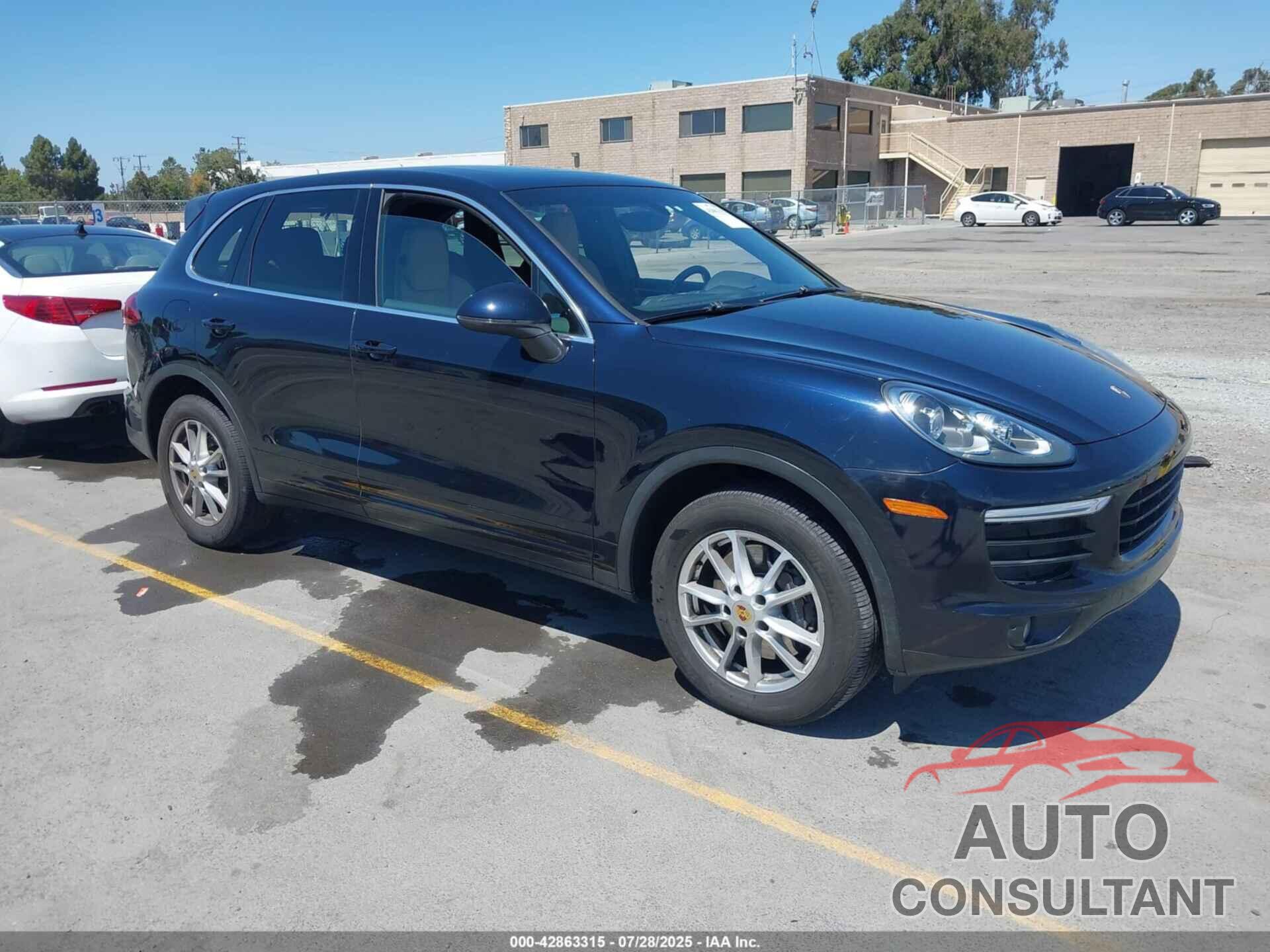 PORSCHE CAYENNE 2017 - WP1AA2A26HKA89780