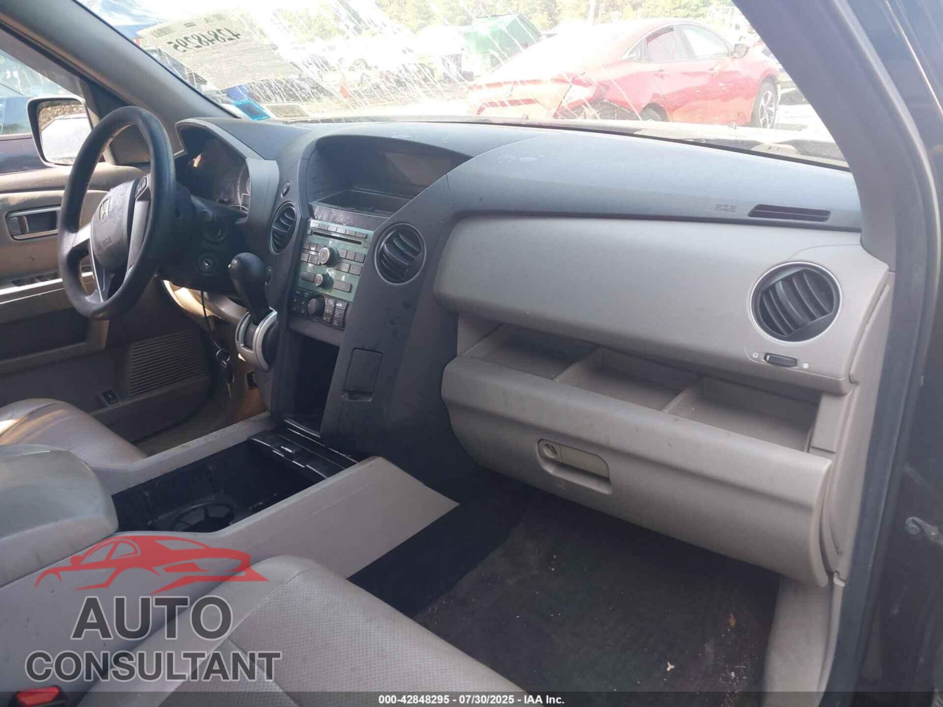 HONDA PILOT 2011 - 5FNYF4H23BB078551