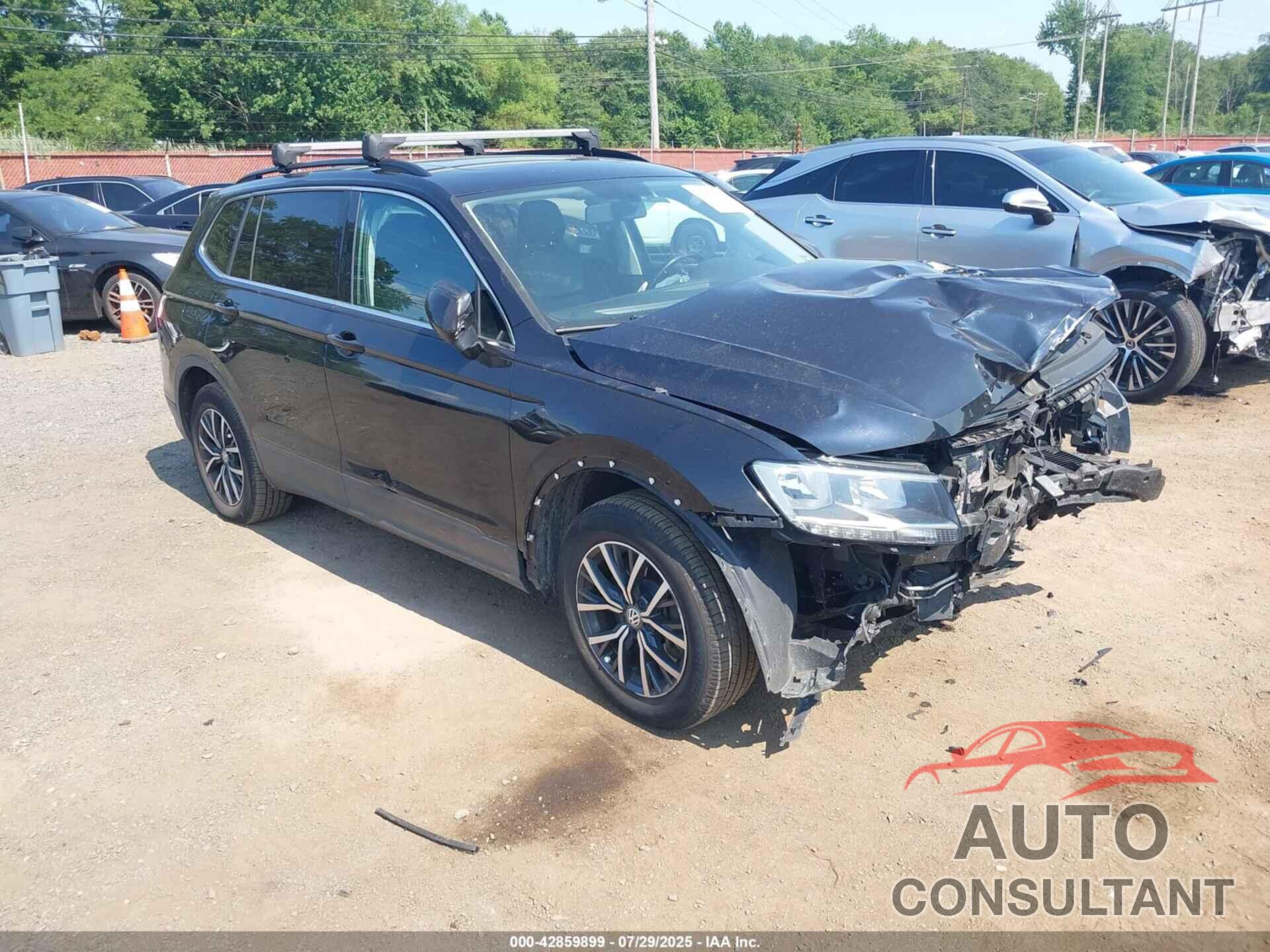VOLKSWAGEN TIGUAN 2019 - 3VV2B7AX7KM070779