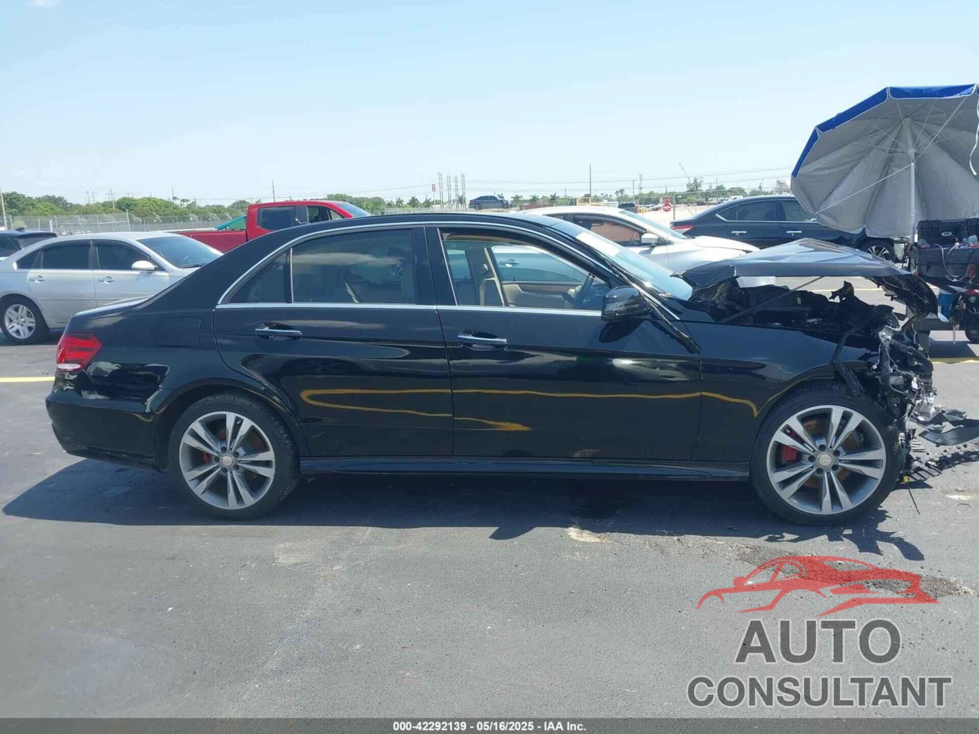 MERCEDES-BENZ E 350 2016 - WDDHF5KB2GB194550