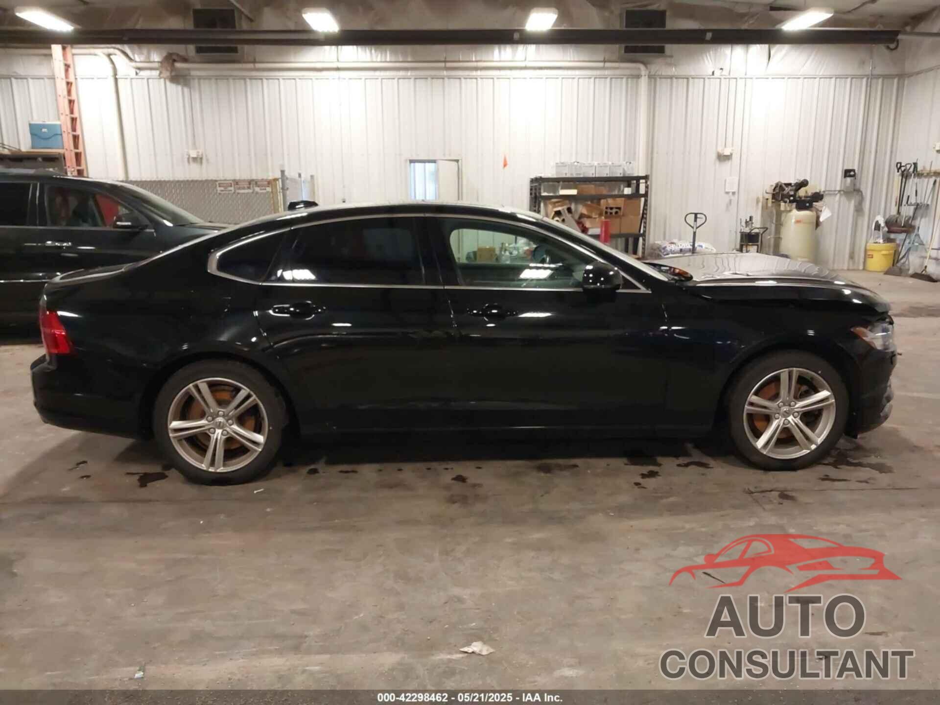 VOLVO S90 2017 - YV1102AK2H1008973