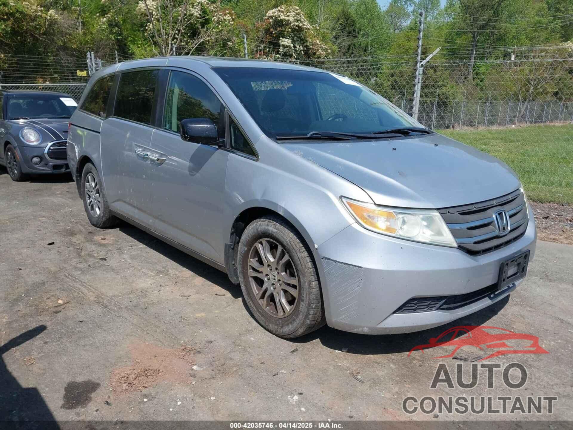HONDA ODYSSEY 2011 - 5FNRL5H62BB075789