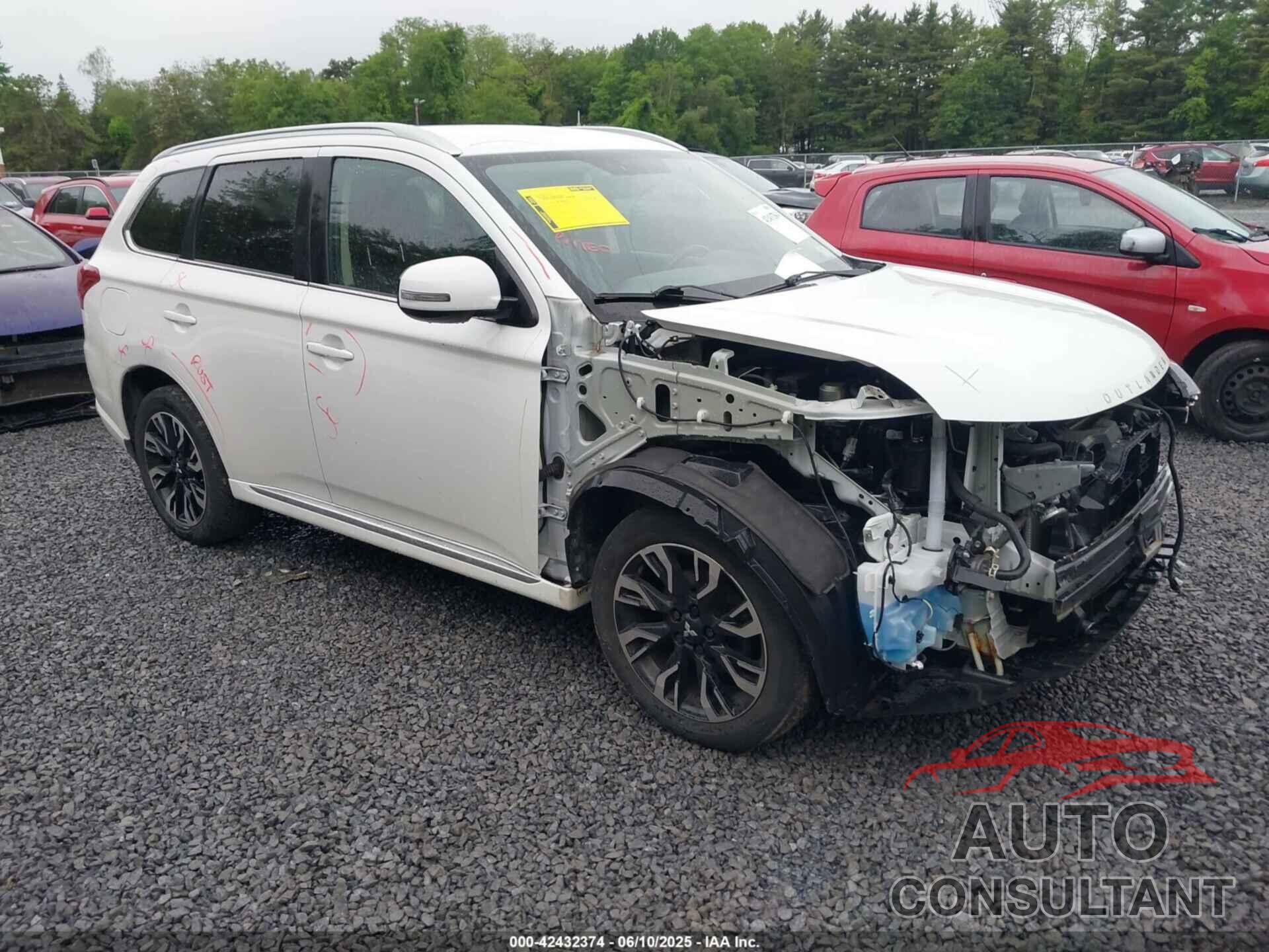 MITSUBISHI OUTLANDER PHEV 2018 - JA4J24A54JZ060306