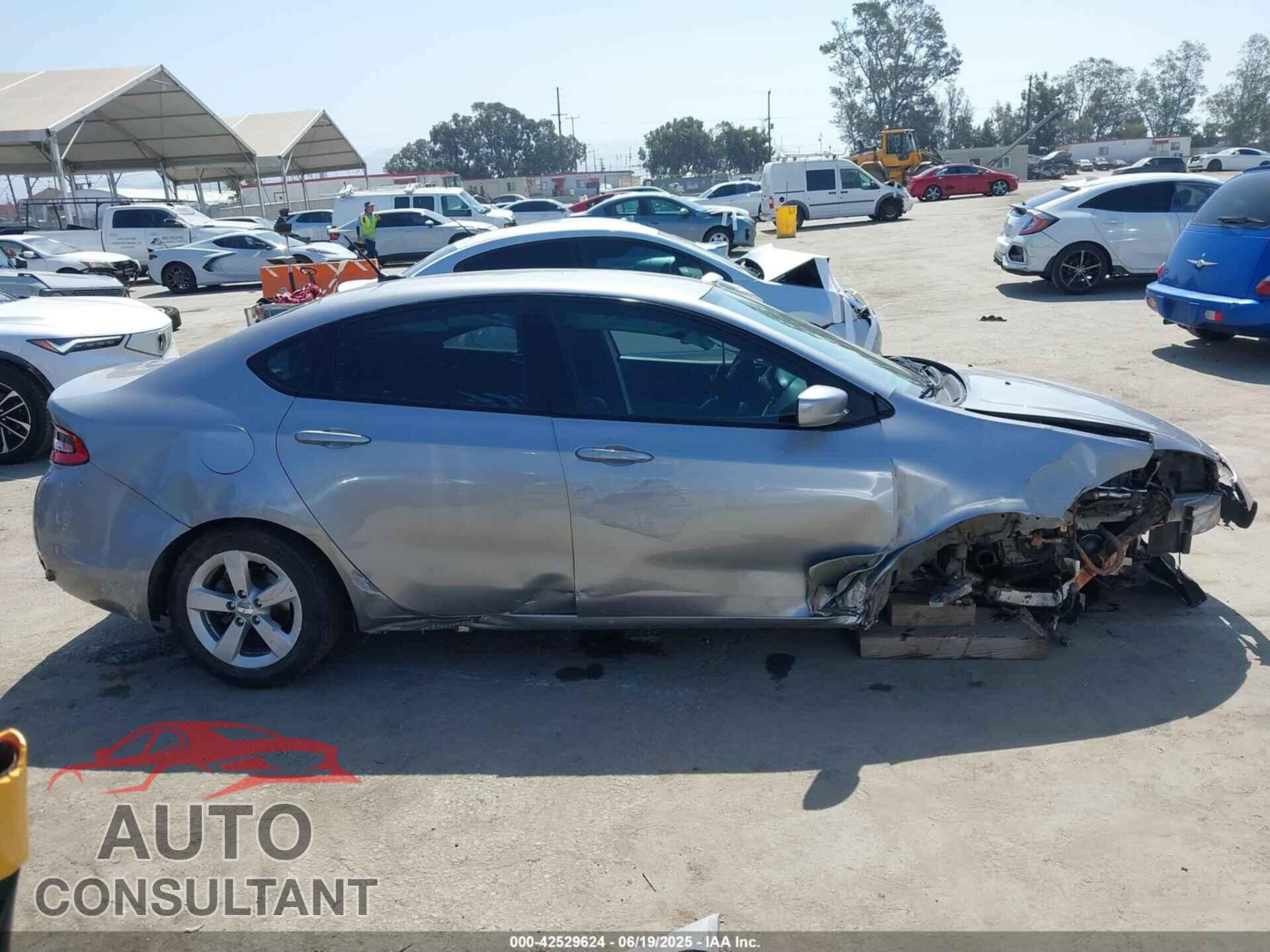 DODGE DART 2016 - 1C3CDFBB0GD555038